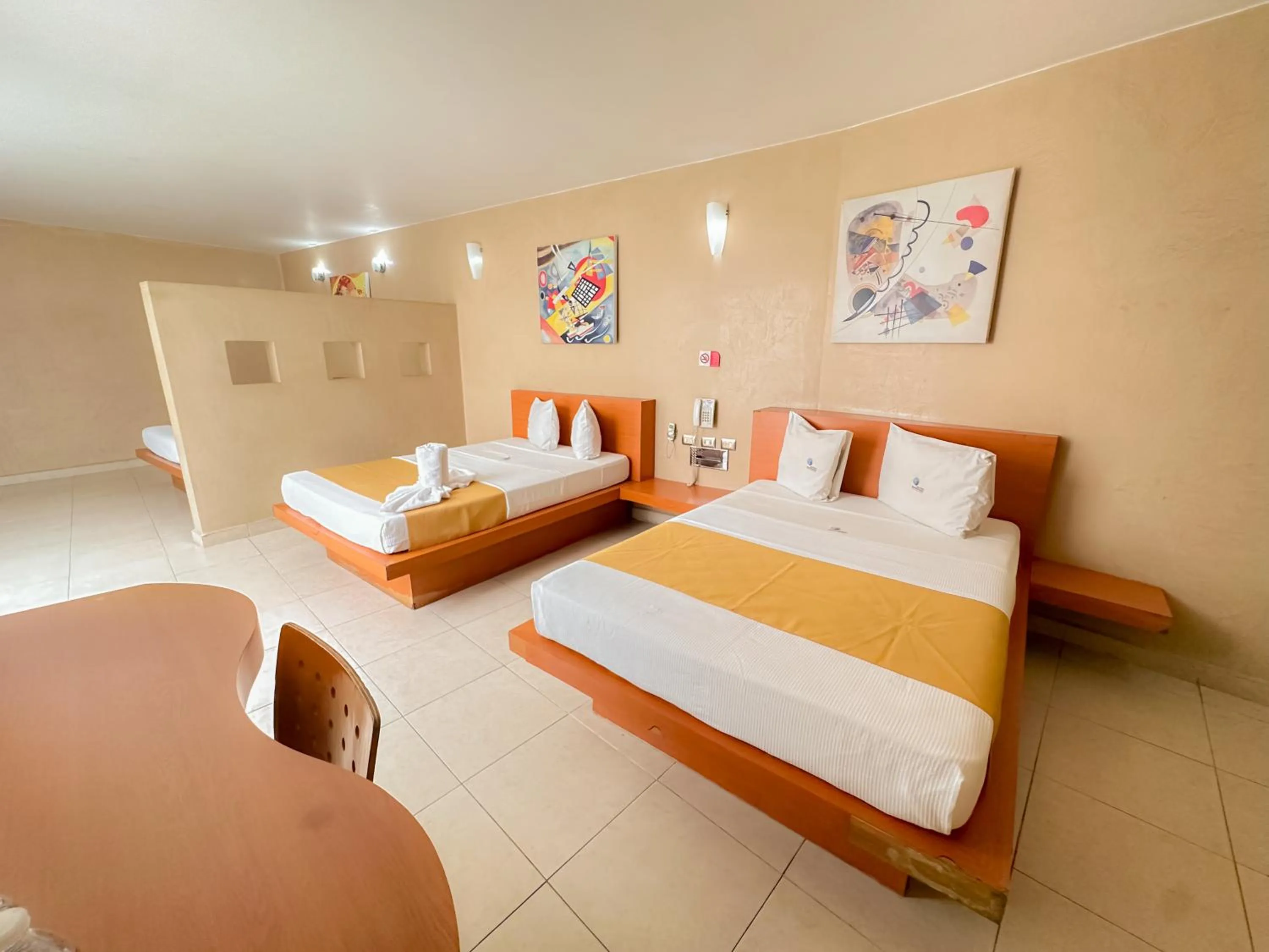 Bed in Auto Hotel Mediterráneo