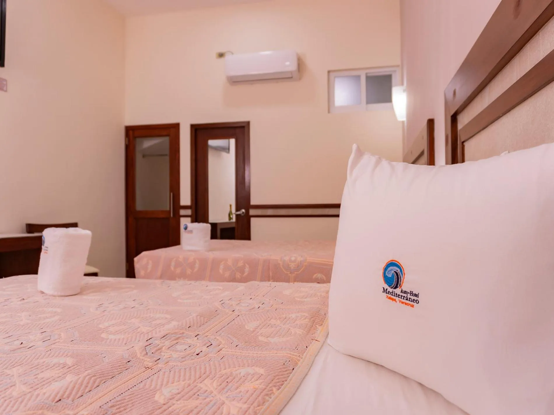 Bed in Auto Hotel Mediterráneo