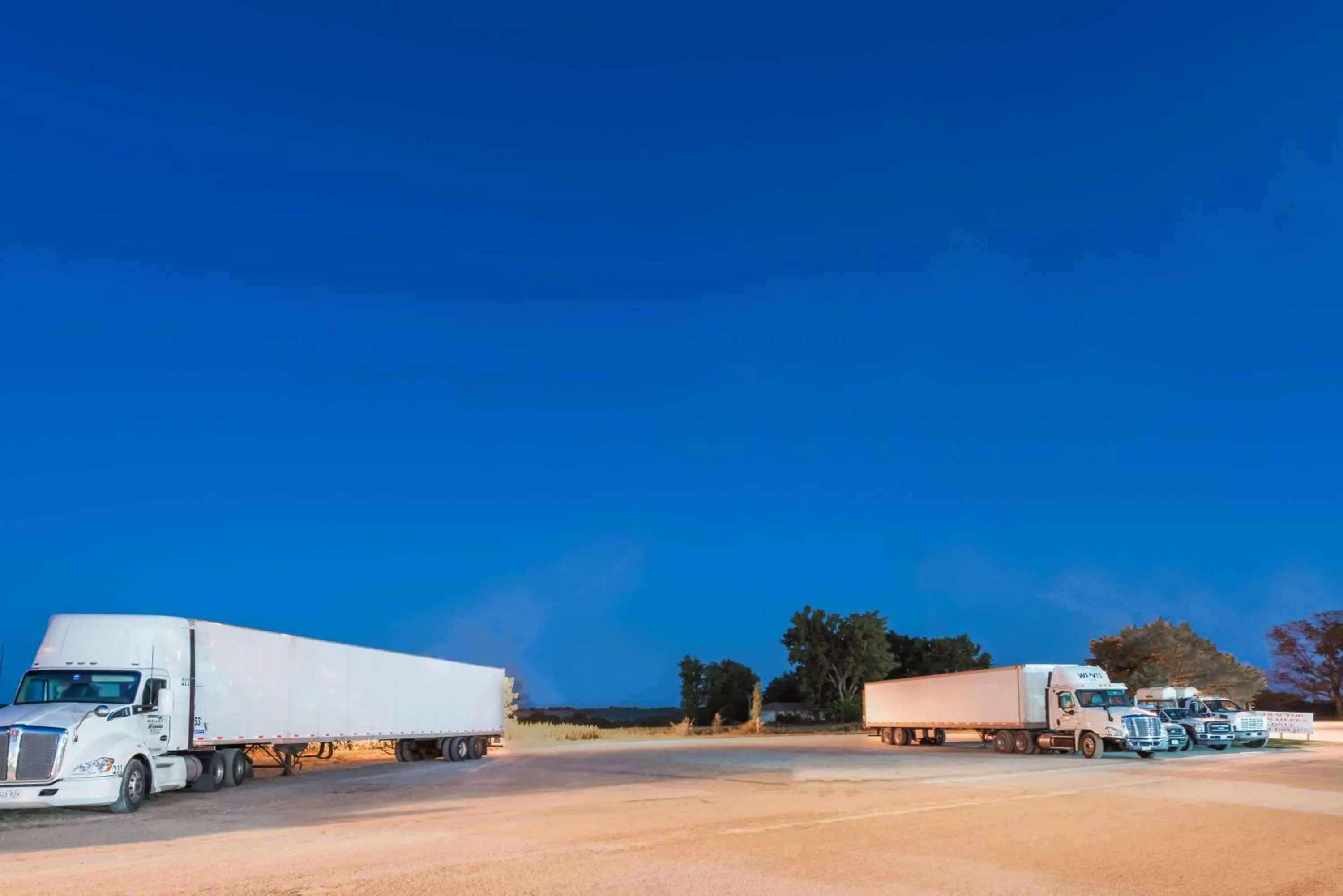 Property building in Super 8 by Wyndham Higginsville