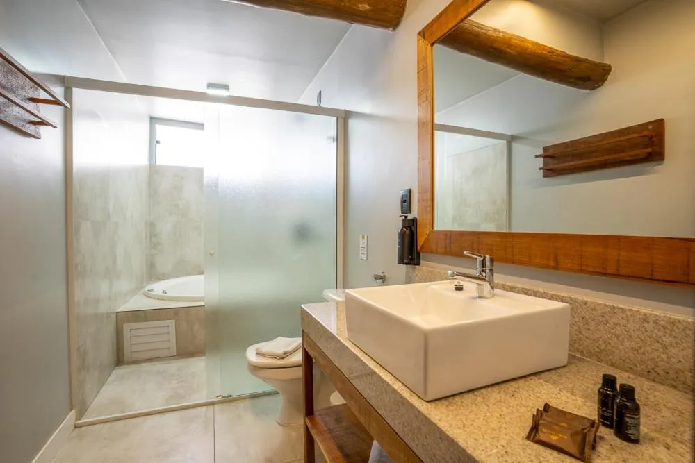 Shower in Pousada Pedra da Ilha