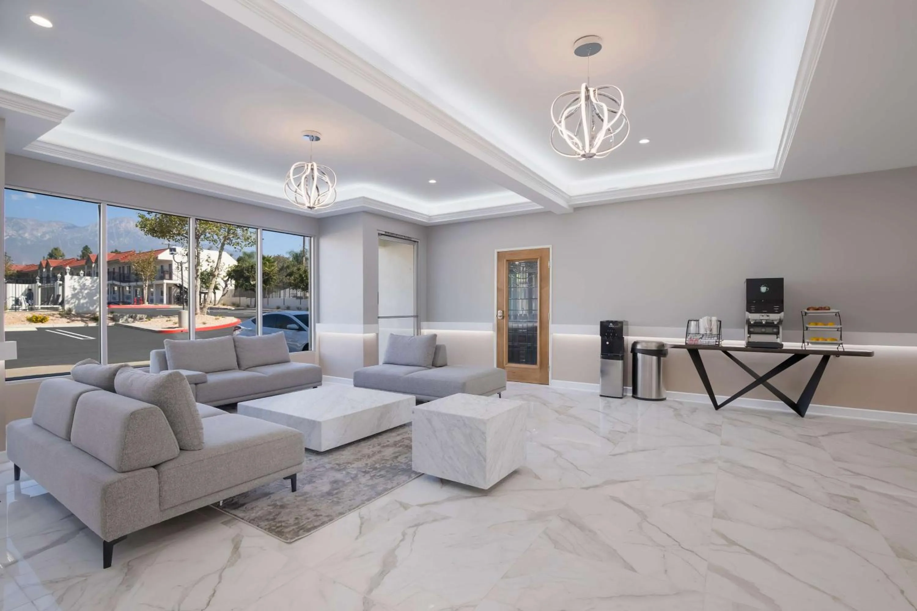 Lobby or reception in SureStay Plus Hotel by Best Western Upland - Ontario North