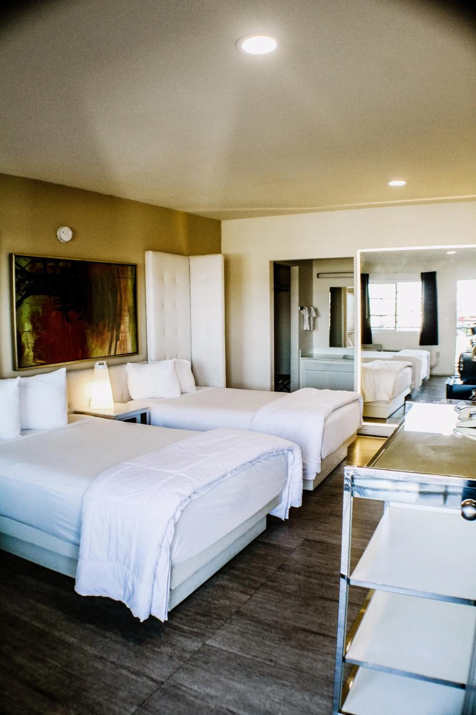 Devonshire Inn Motel