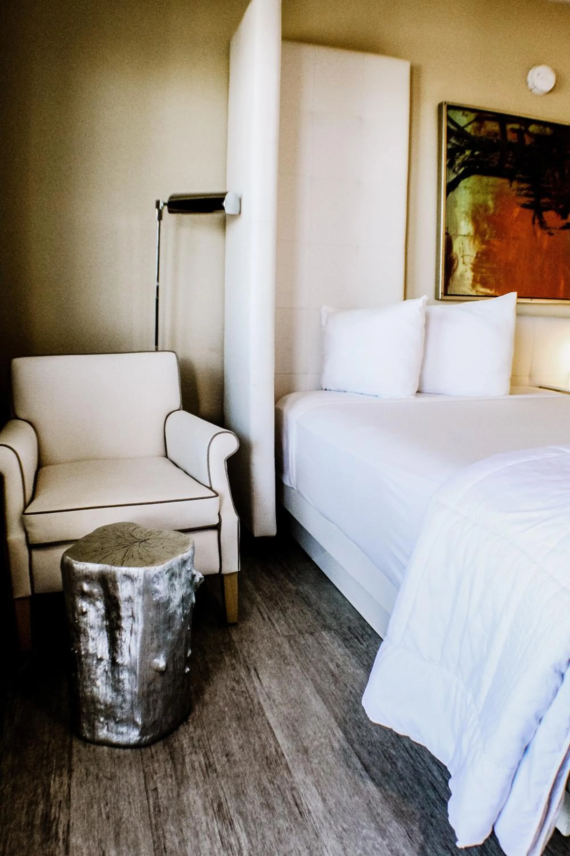 Devonshire Inn Motel