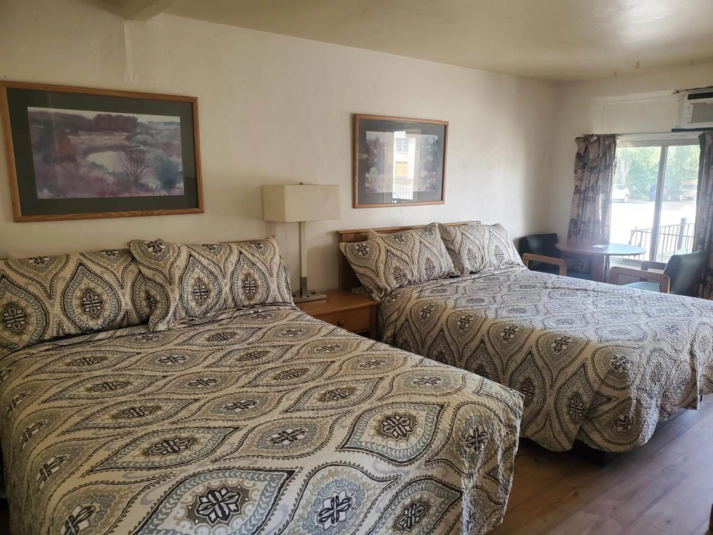 Bed in Budget Inn Durango