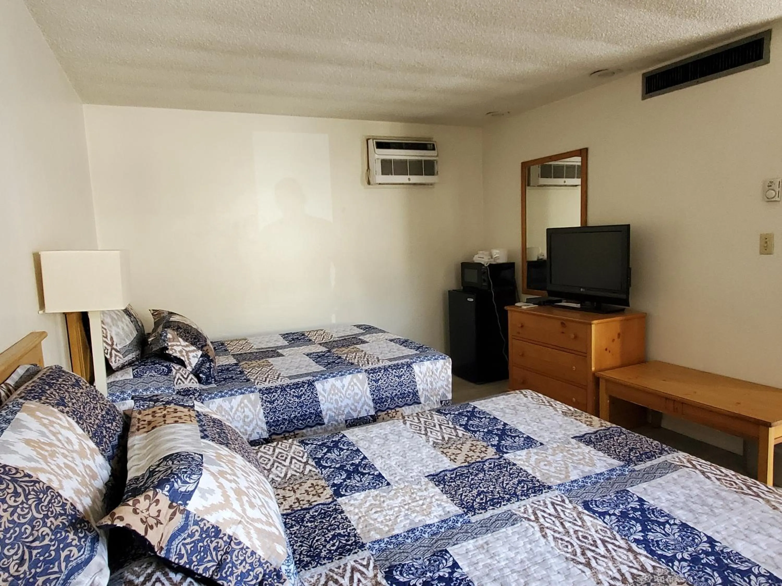 Bed in Budget Inn Durango