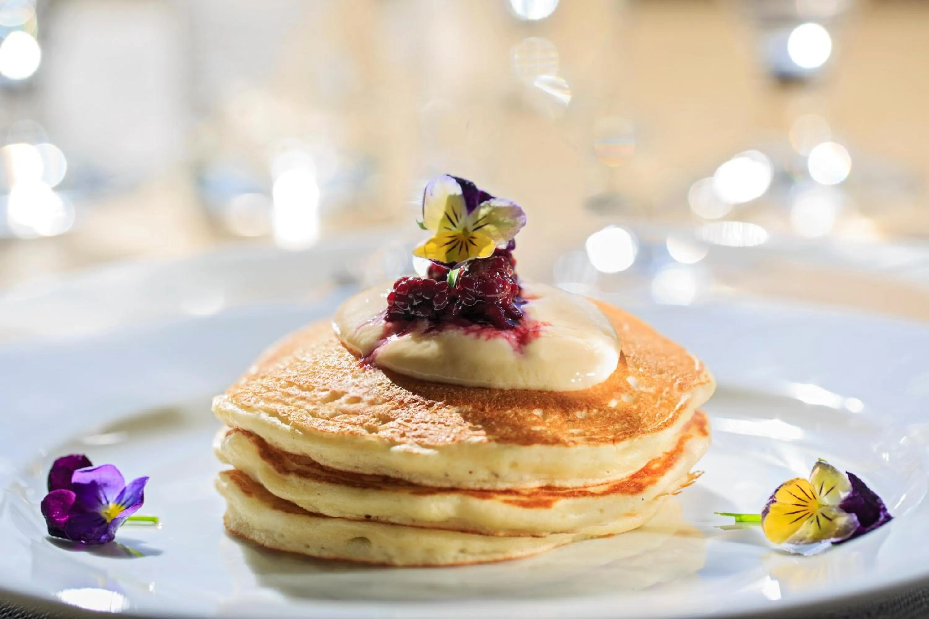 Restaurant/places to eat in Senda Monteverde Hotel Member of the Cayuga Collection