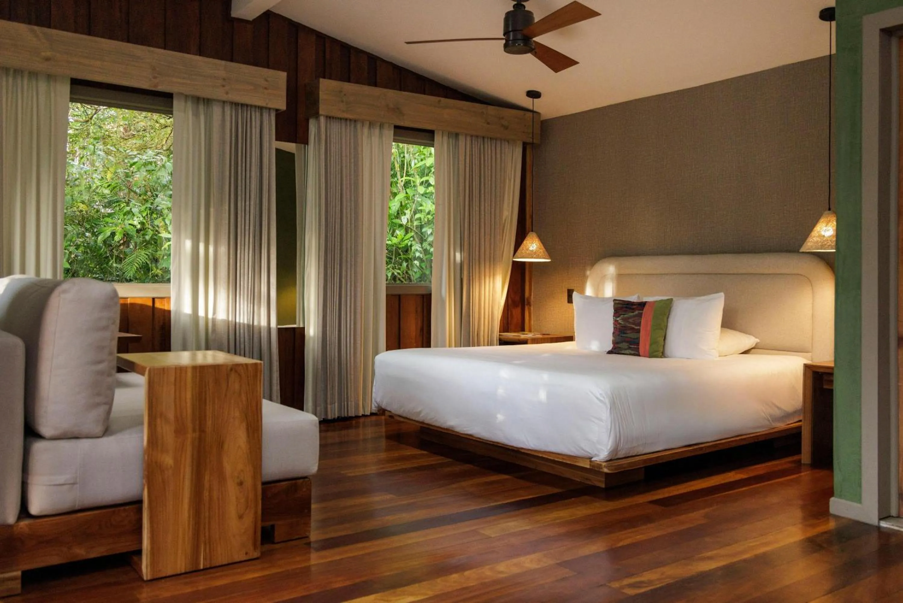 Photo of the whole room, Bed in Senda Monteverde Hotel Member of the Cayuga Collection