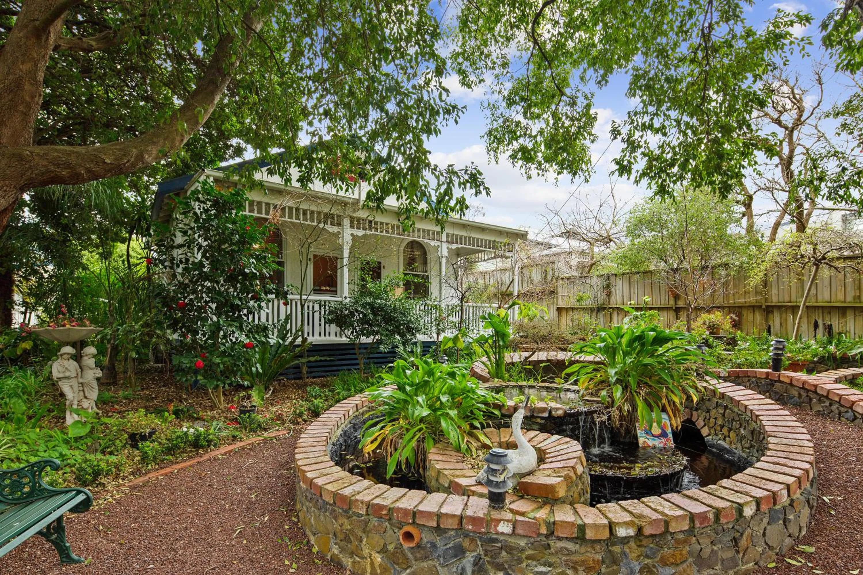 Garden in Genesta House