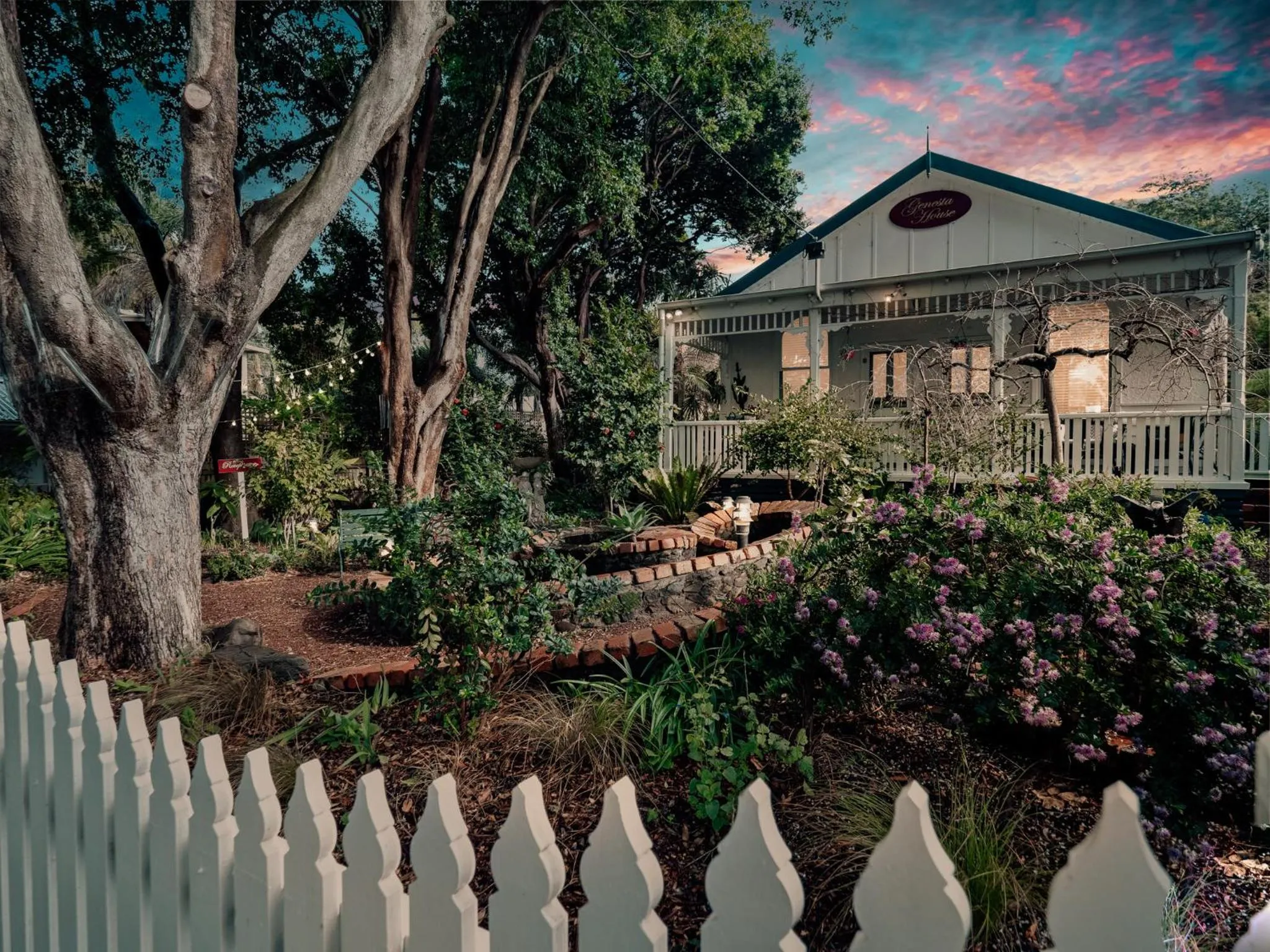 Facade/entrance in Genesta House