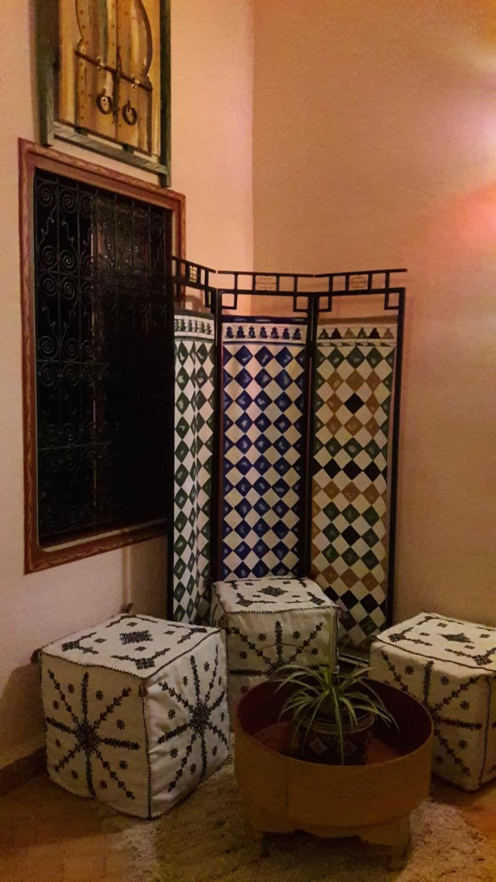 Seating area in Dar Pa Labzioui