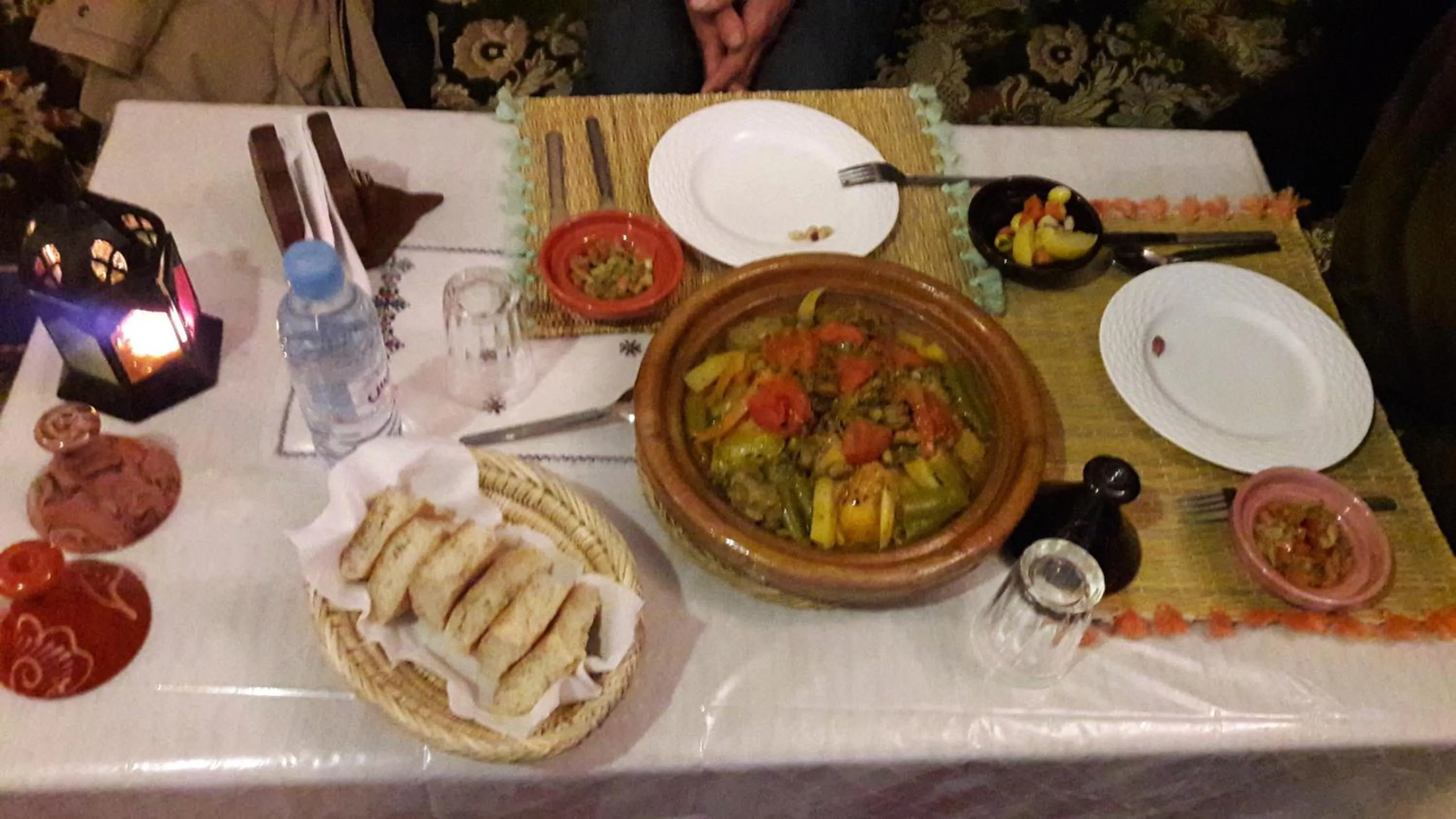 Food and drinks in Dar Pa Labzioui
