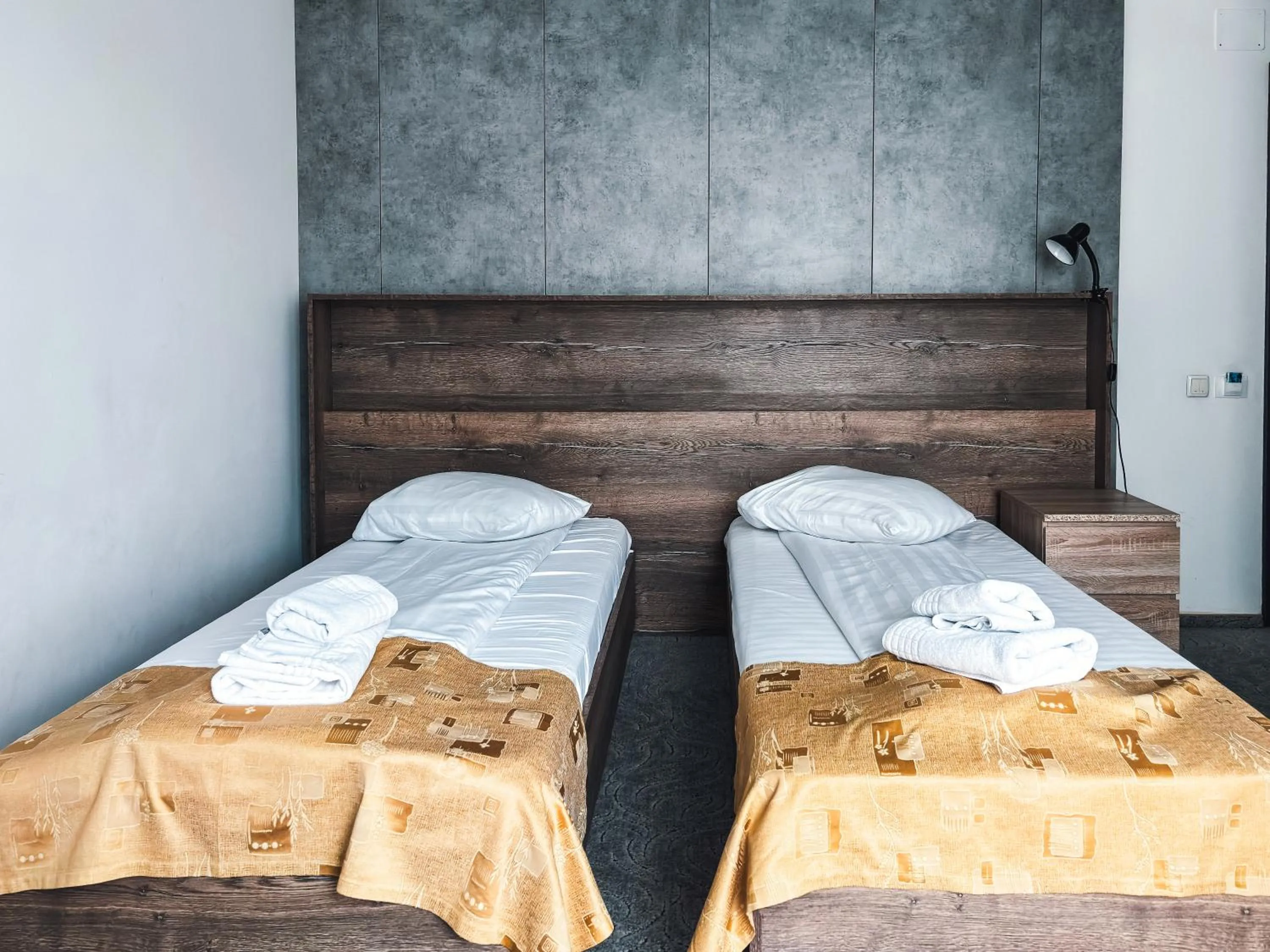 Bed in Hotel City Center