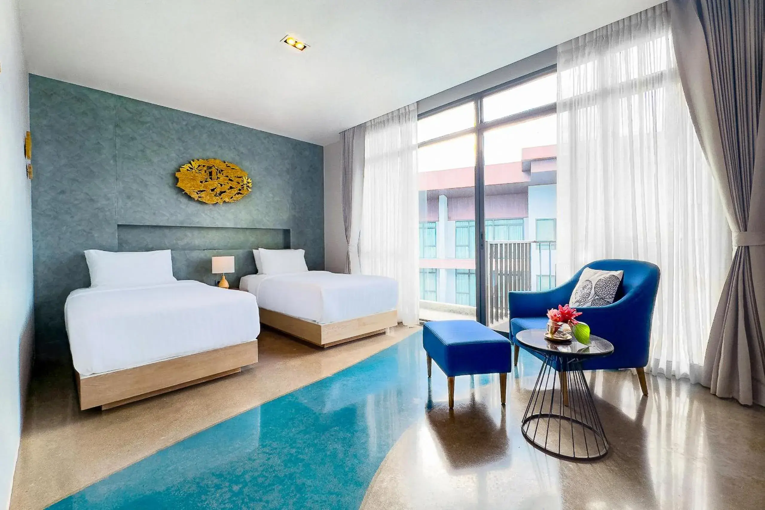 Superior Twin Room in Na Tree Tara Riverside Resort Amphawa Damnoensaduak Superior Twin Room in Na Tree Tara Riverside Resort Amphawa Damnoensaduak