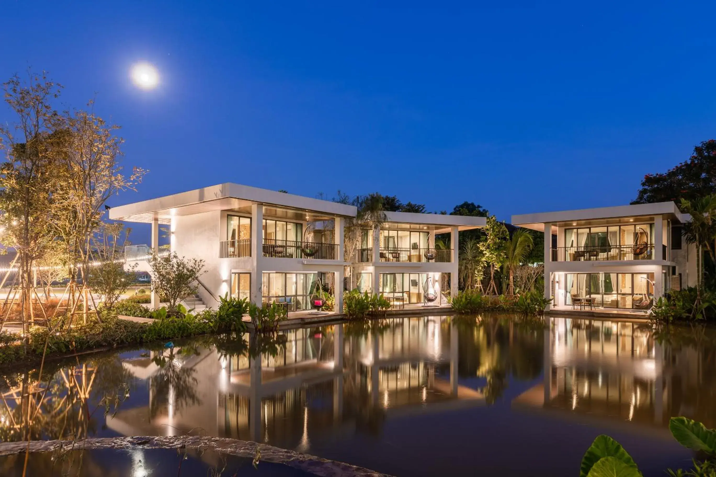 One-Bedroom Suite in Na Tree Tara Riverside Resort Amphawa Damnoensaduak One-Bedroom Suite in Na Tree Tara Riverside Resort Amphawa Damnoensaduak