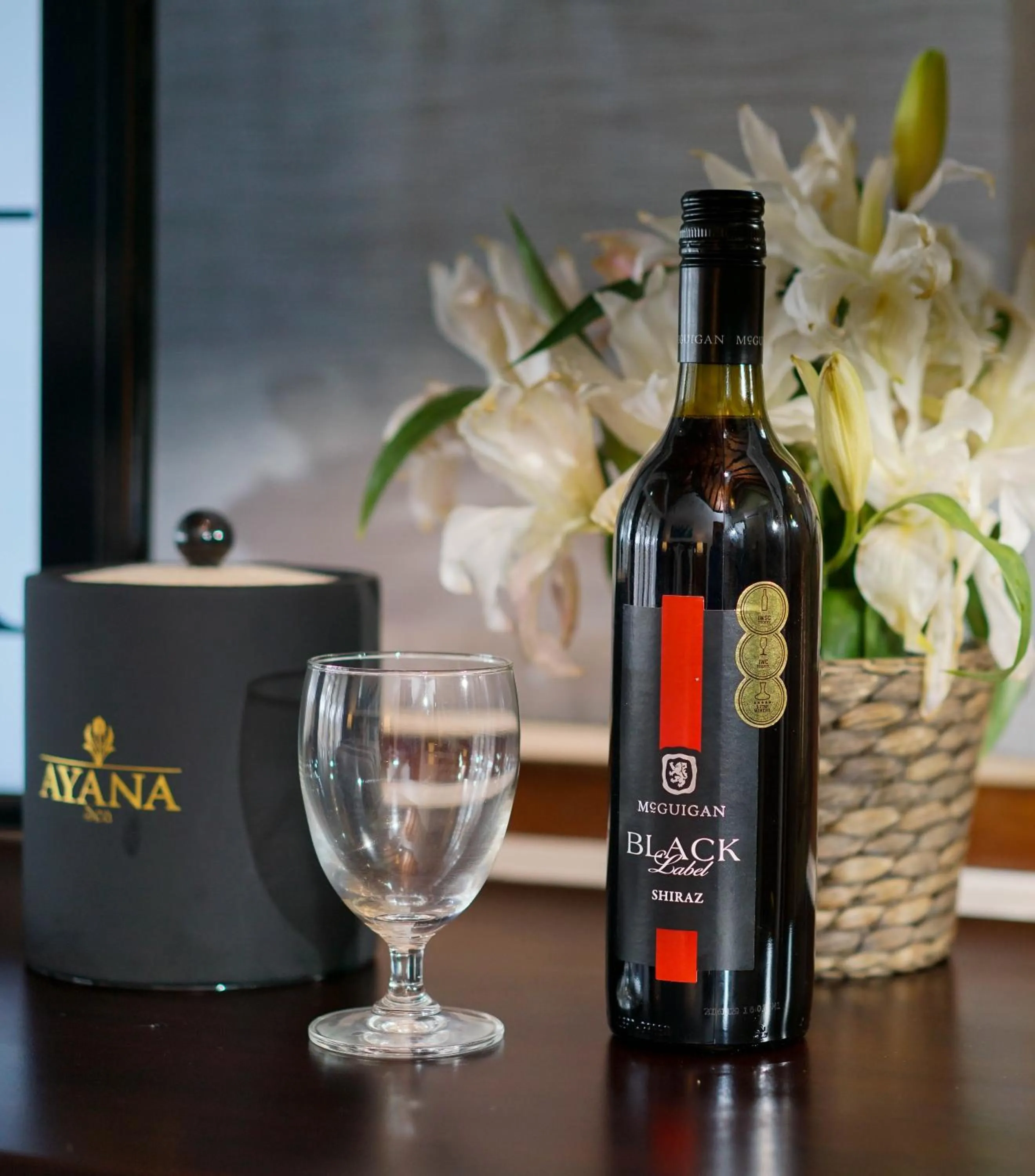 Alcoholic drinks in Ayana Sea