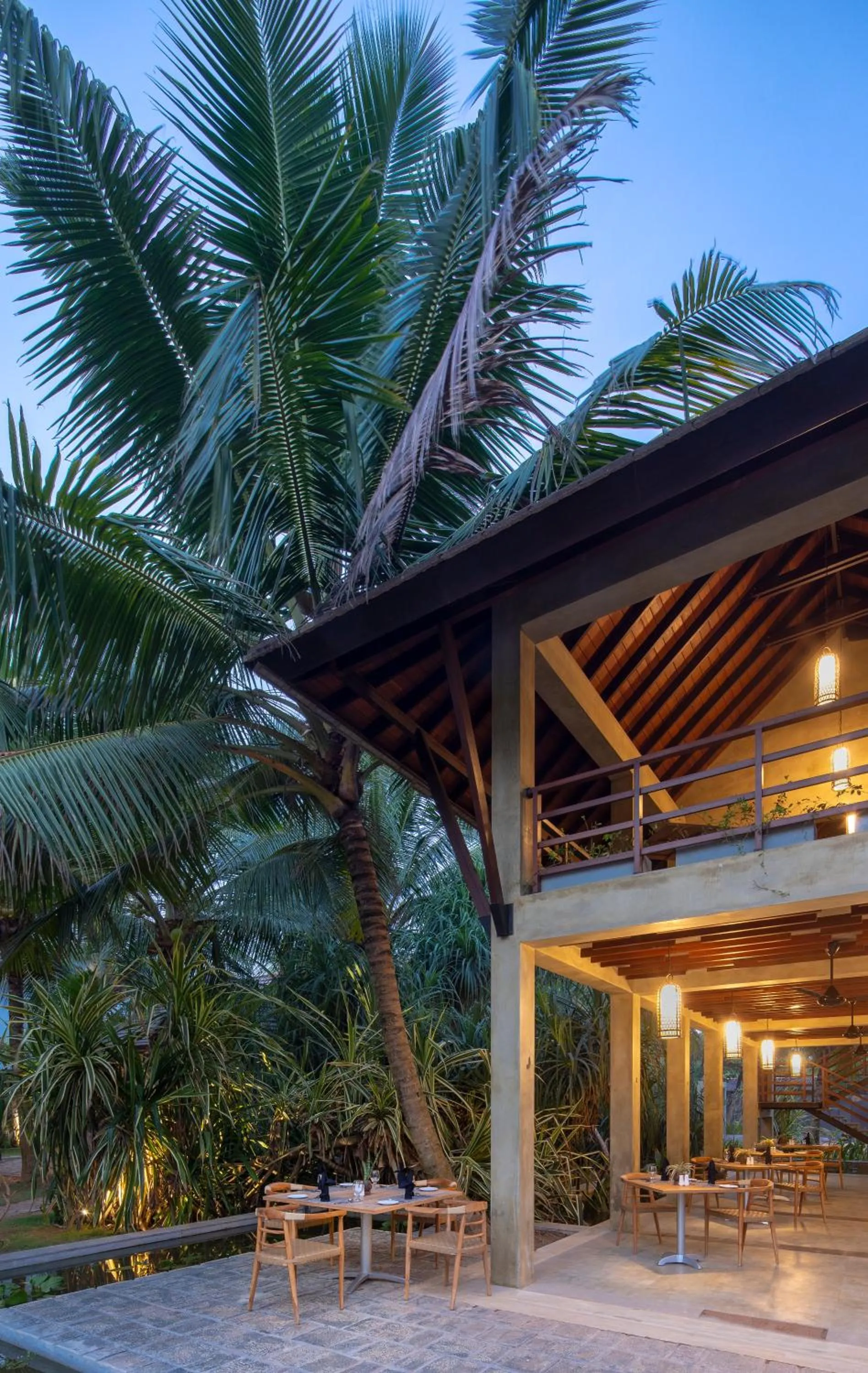 Restaurant/places to eat in Ayana Sea