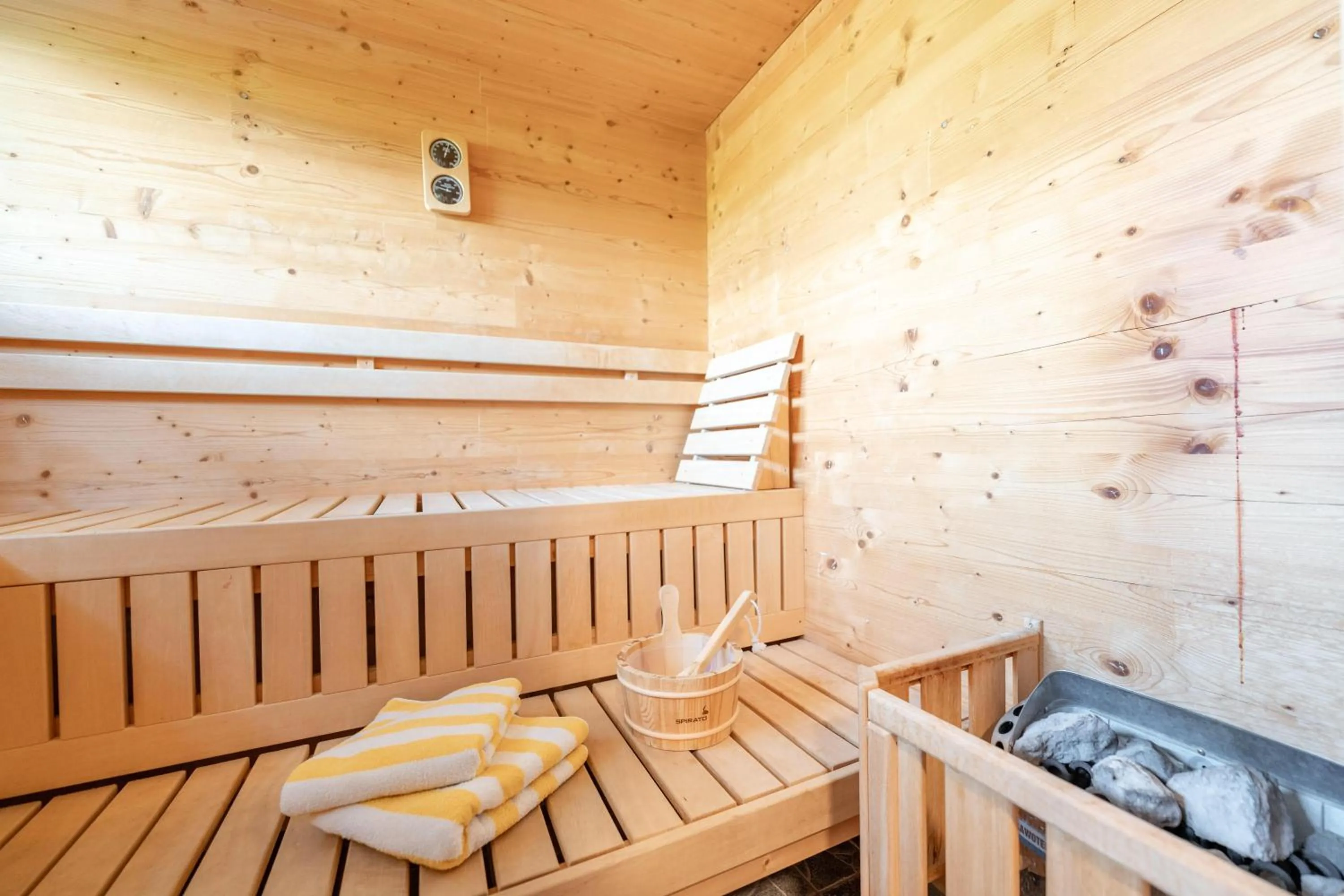 Hot Tub in Gästehaus am Hahnenkamm