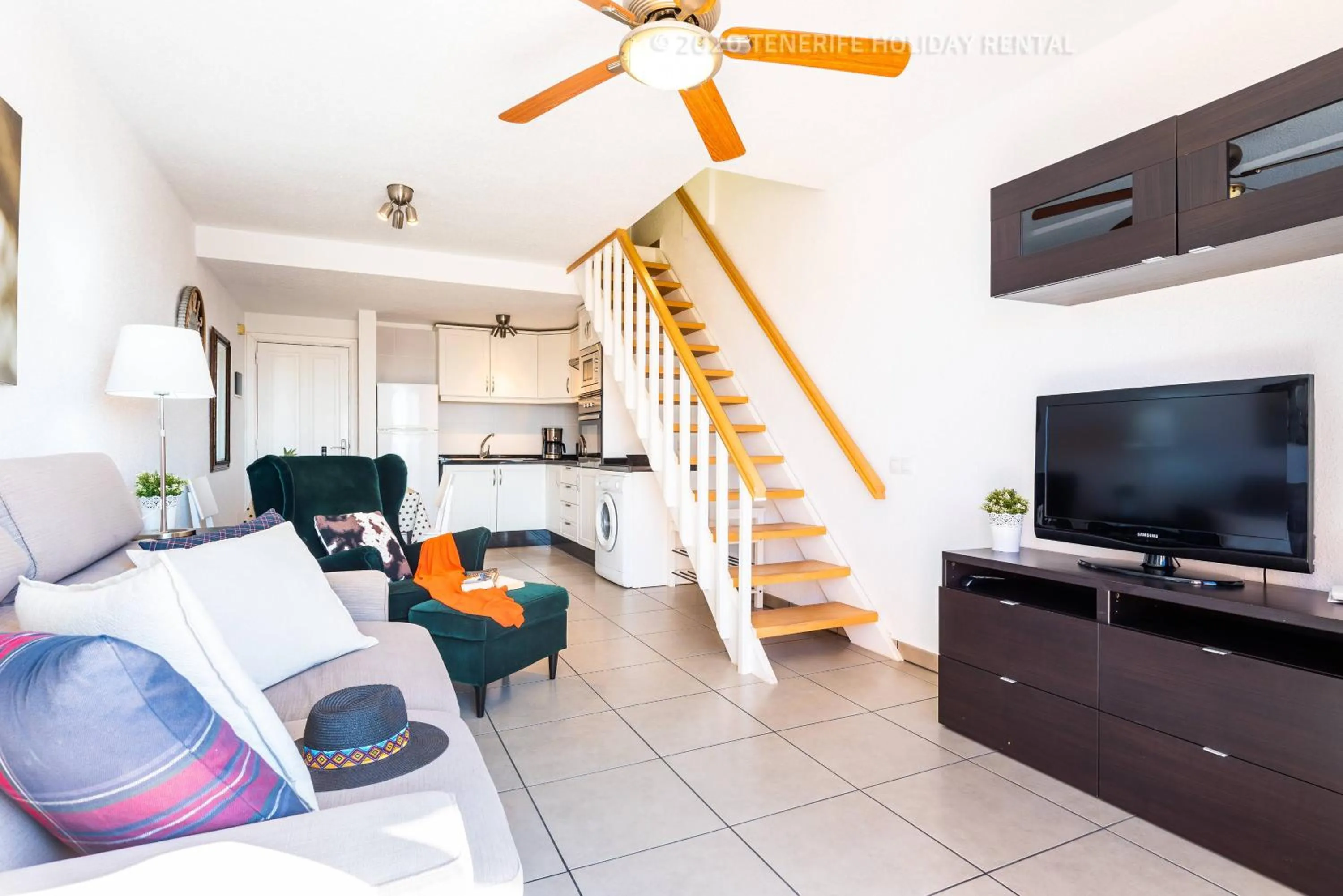 TV and multimedia in Tenerife Royal Gardens - Viviendas Vacacionales