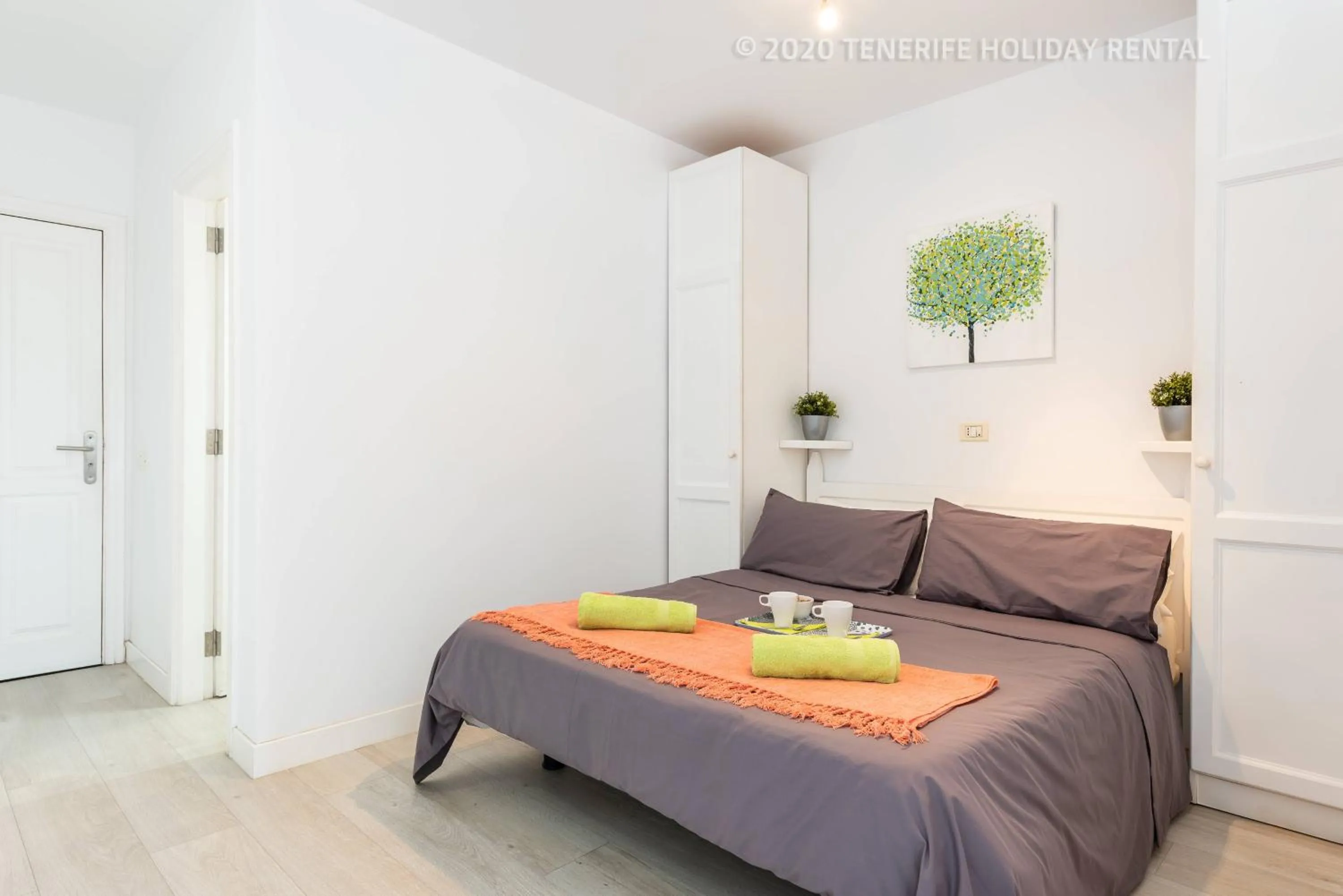 Bed in Tenerife Royal Gardens - Viviendas Vacacionales