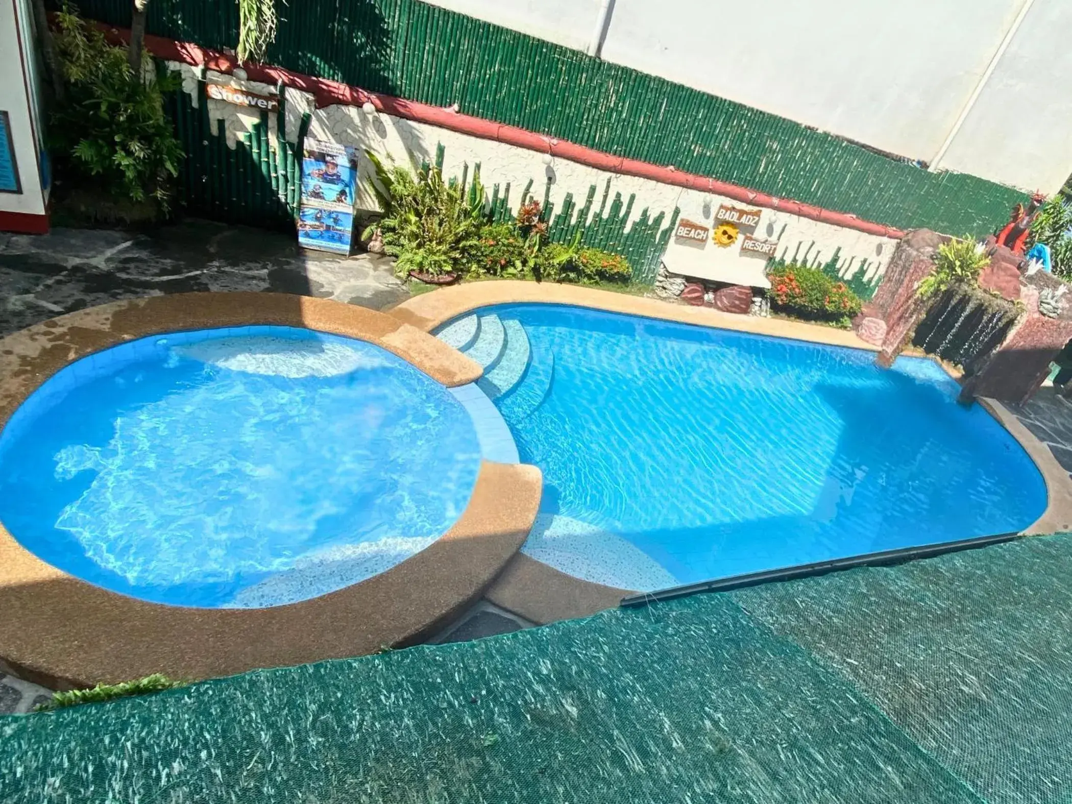 Queen Suite with Pool View in Badladz Beach and Dive Resort Queen Suite with Pool View in Badladz Beach and Dive Resort