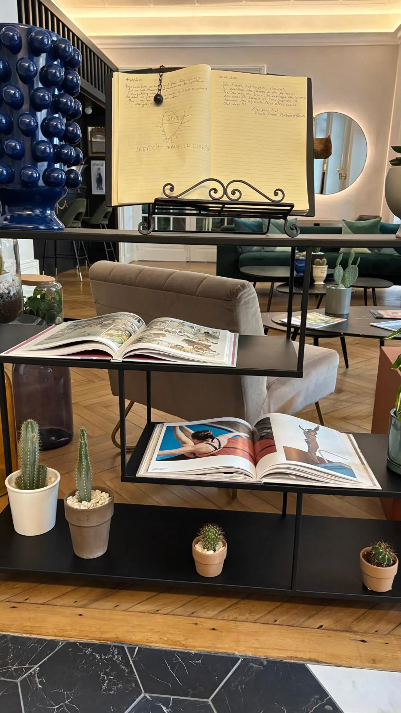 Logis Hôtel Restaurant Grand Hôtel de Lyon