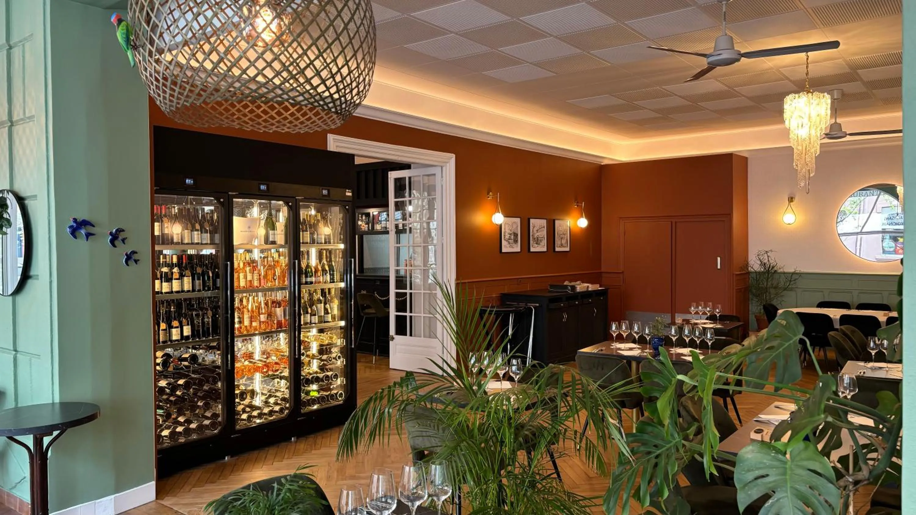 Restaurant/places to eat in Logis Hôtel Restaurant Grand Hôtel de Lyon