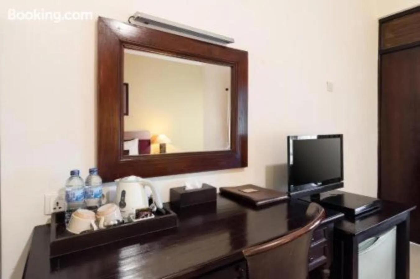 Coffee/tea facilities in Sarinande Hotel