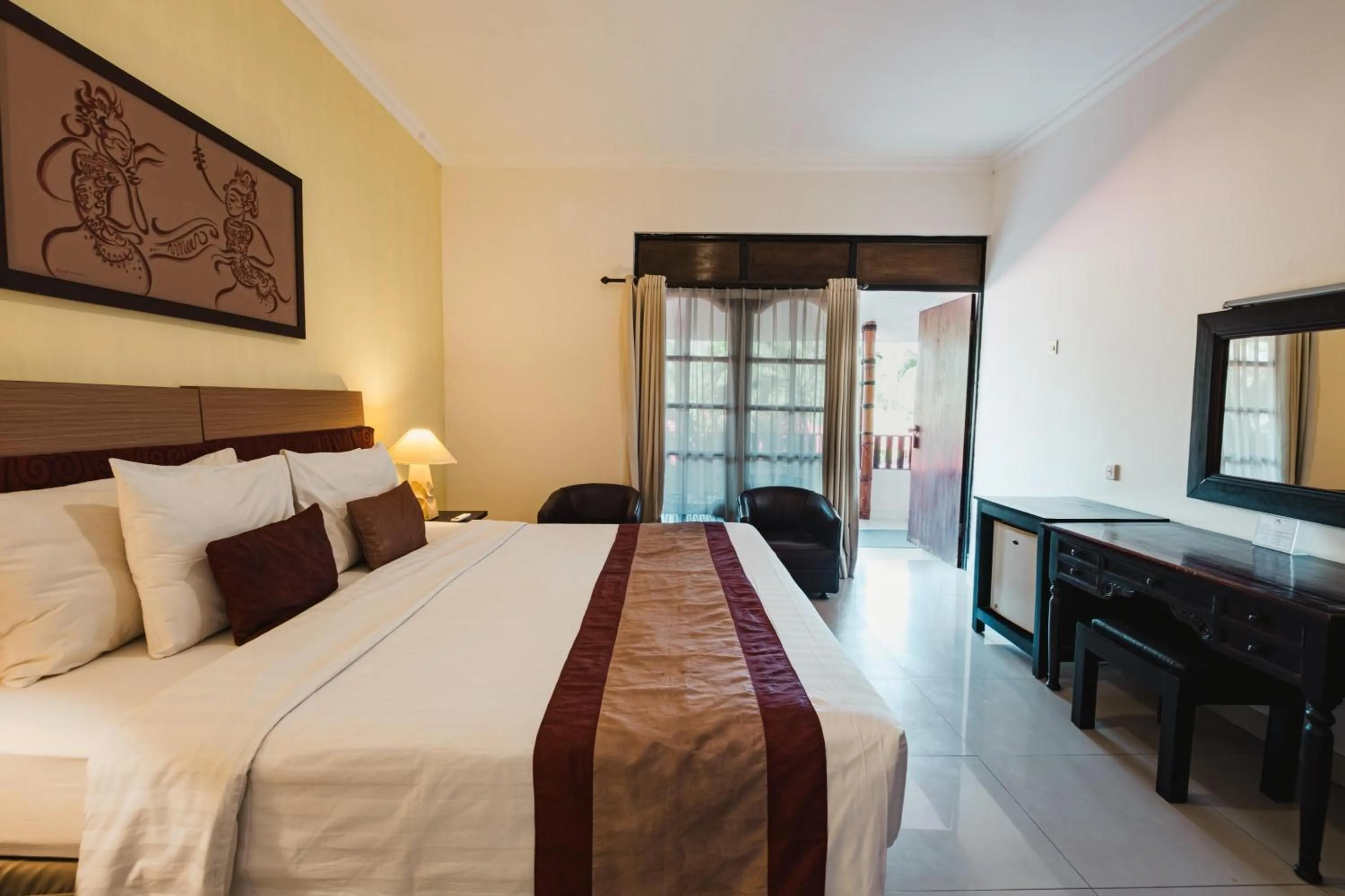 Bed in Sarinande Hotel