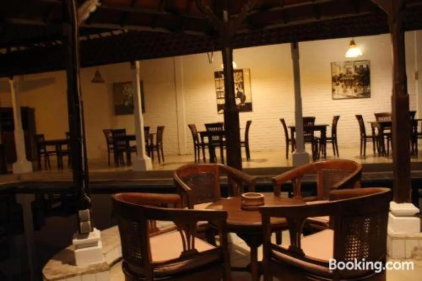 Area and facilities in Sarinande Hotel