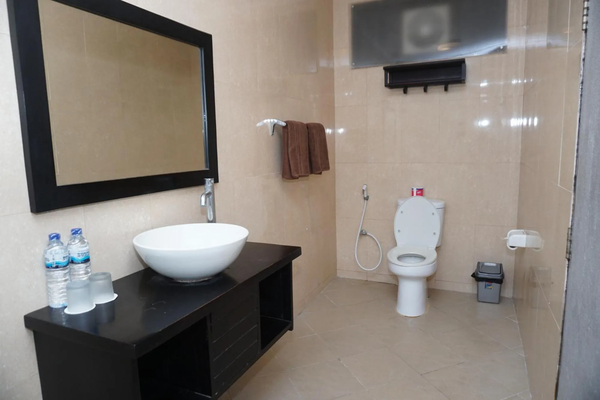 Toilet in Sarinande Hotel