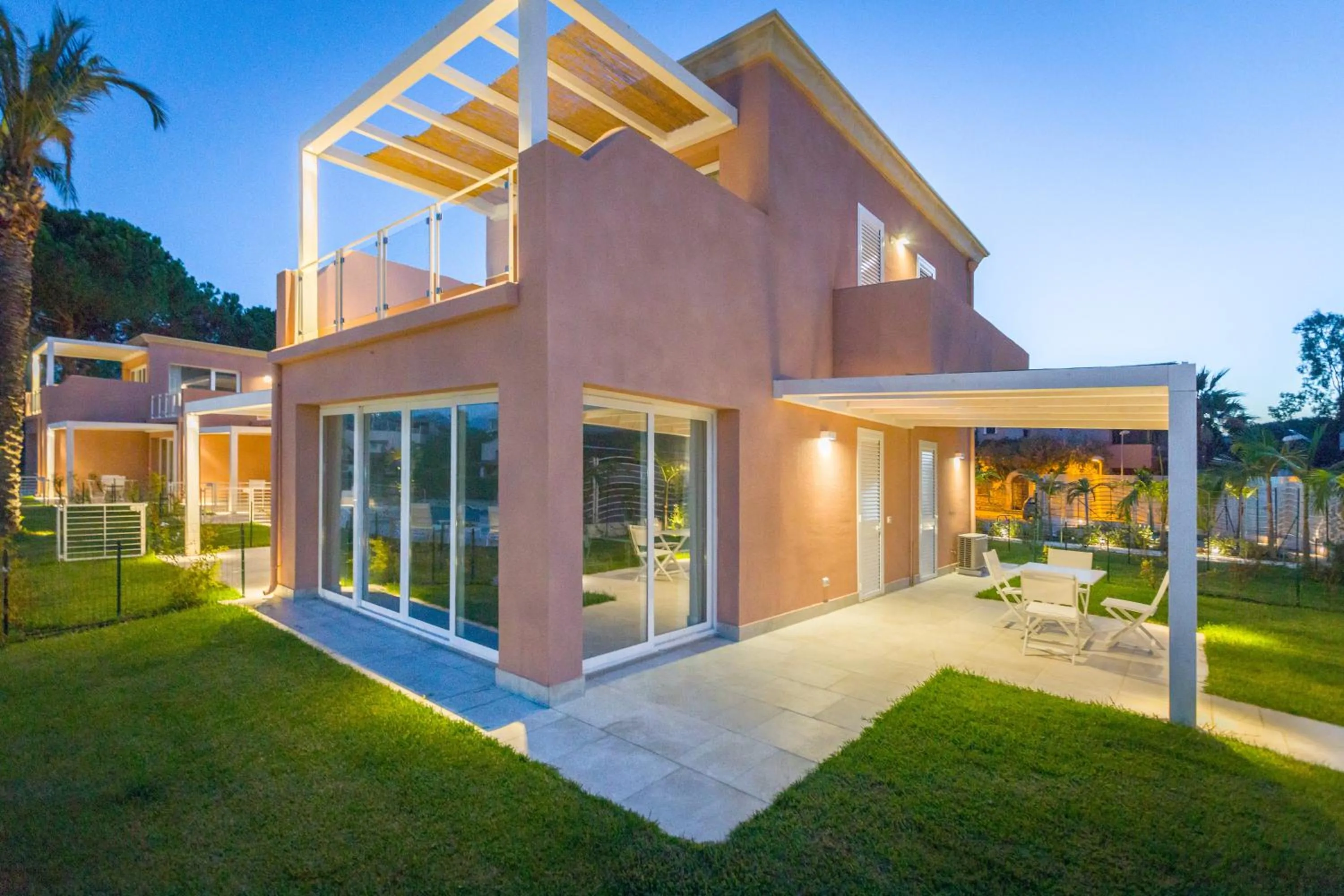 Garden in Residence Delfino, Portorosa