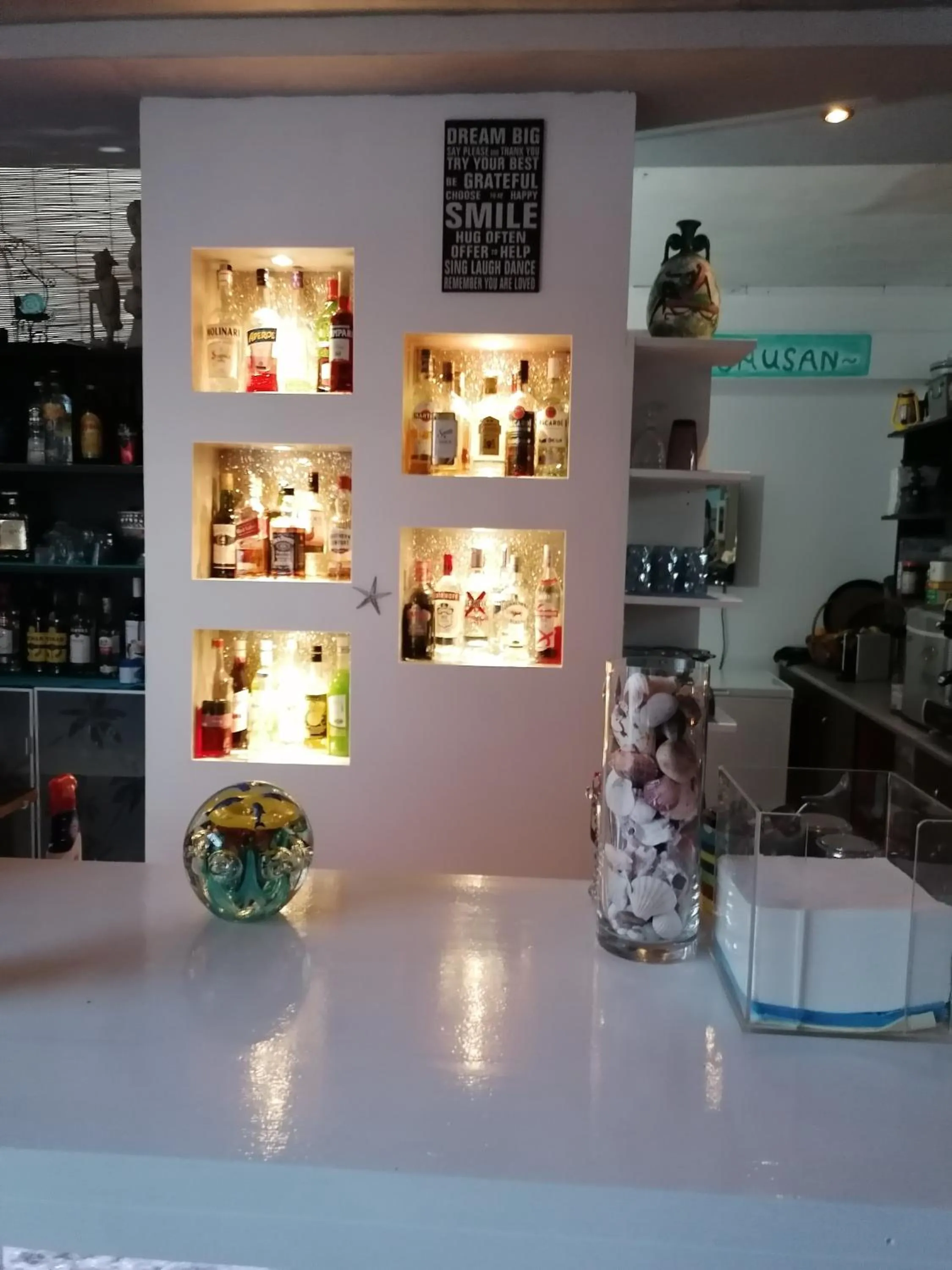 Lounge or bar in Sausan Hotel