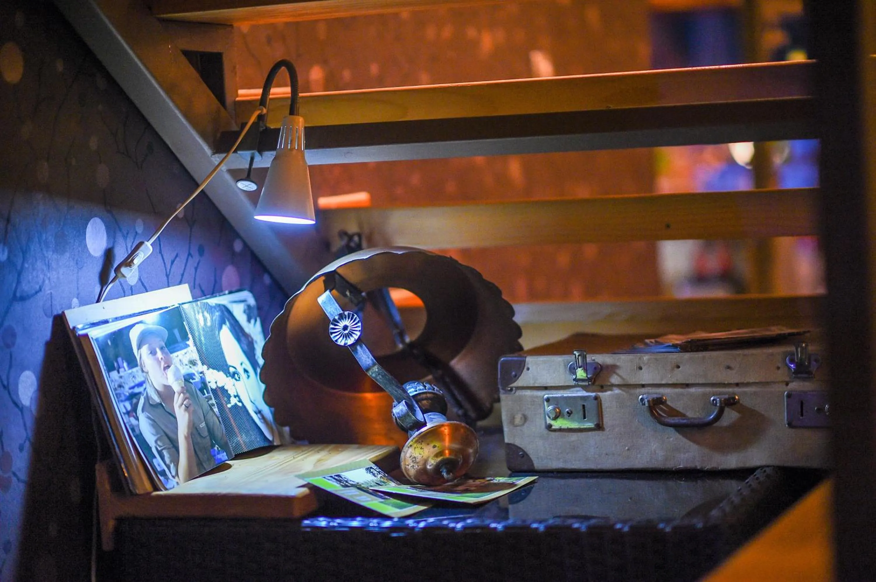 Night in San Art Floating Hostel & Apartments