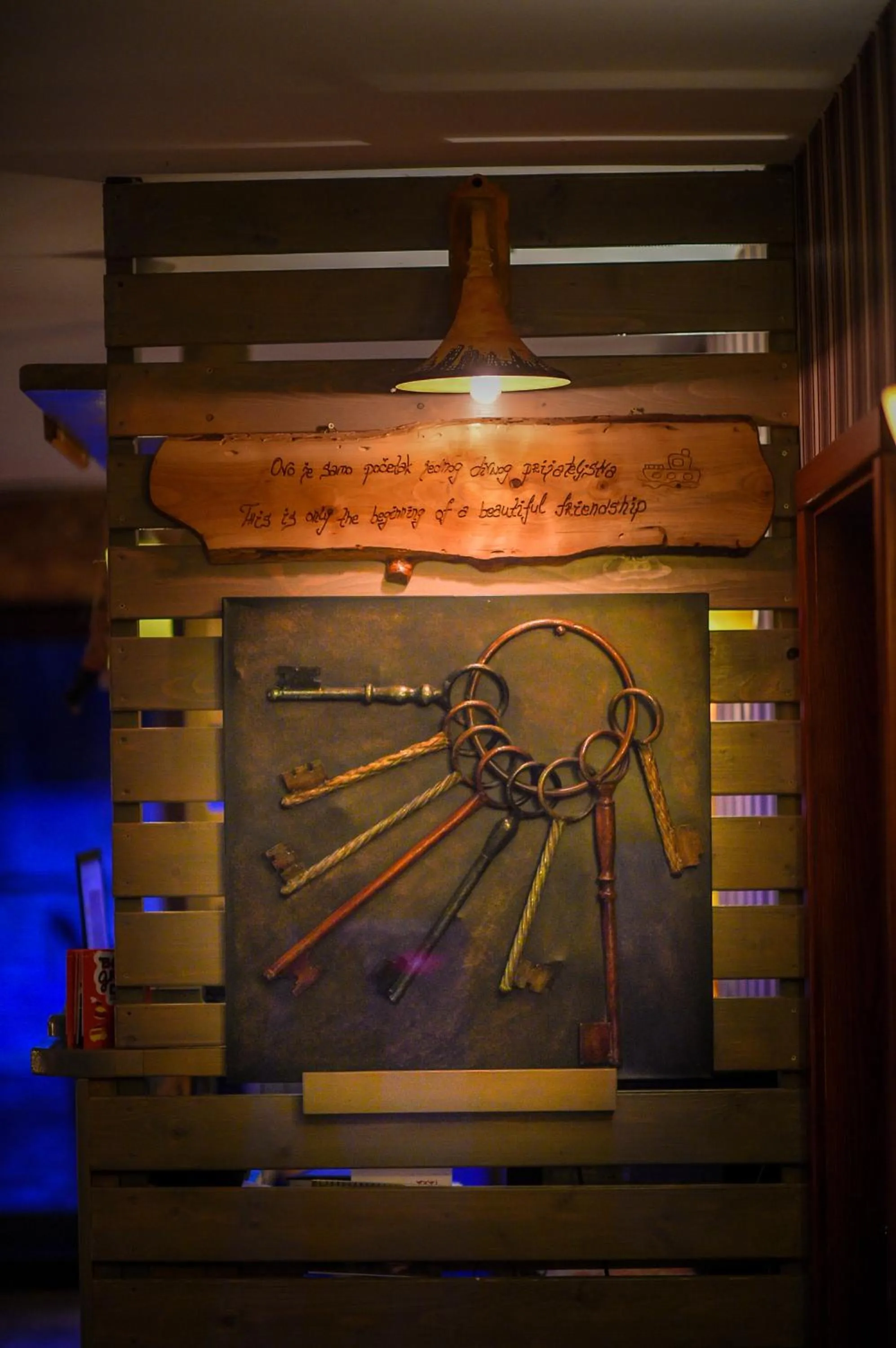 Decorative detail in San Art Floating Hostel & Apartments