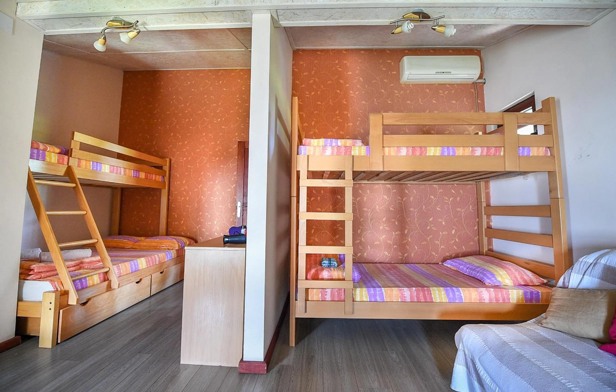 Bedroom, Bed in San Art Floating Hostel & Apartments