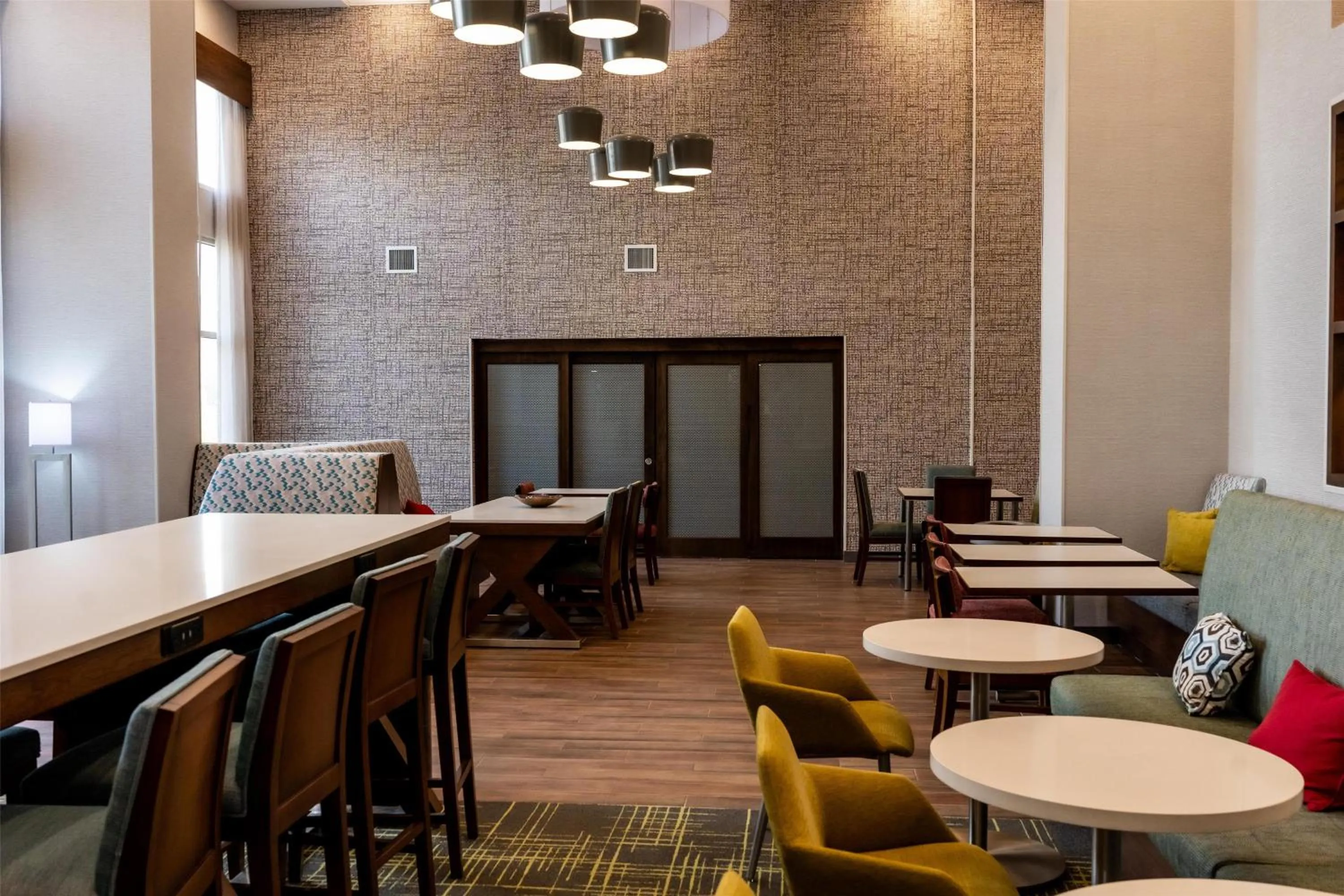 Breakfast in Hampton Inn & Suites Leesburg