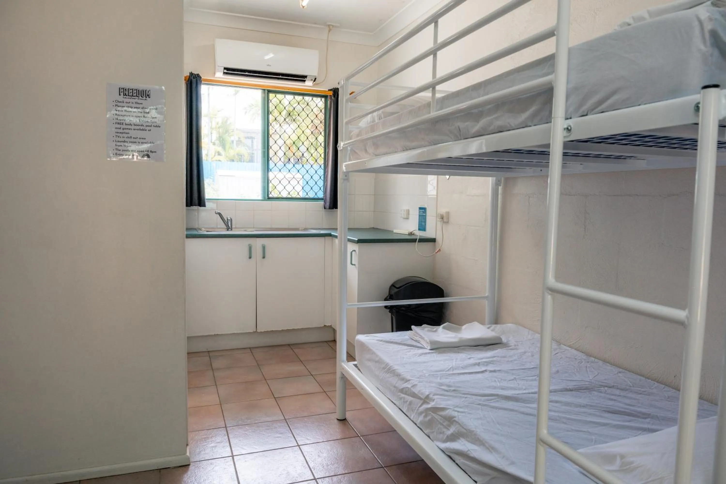 Bed in Freedom Backpackers Hostel Rainbow Beach