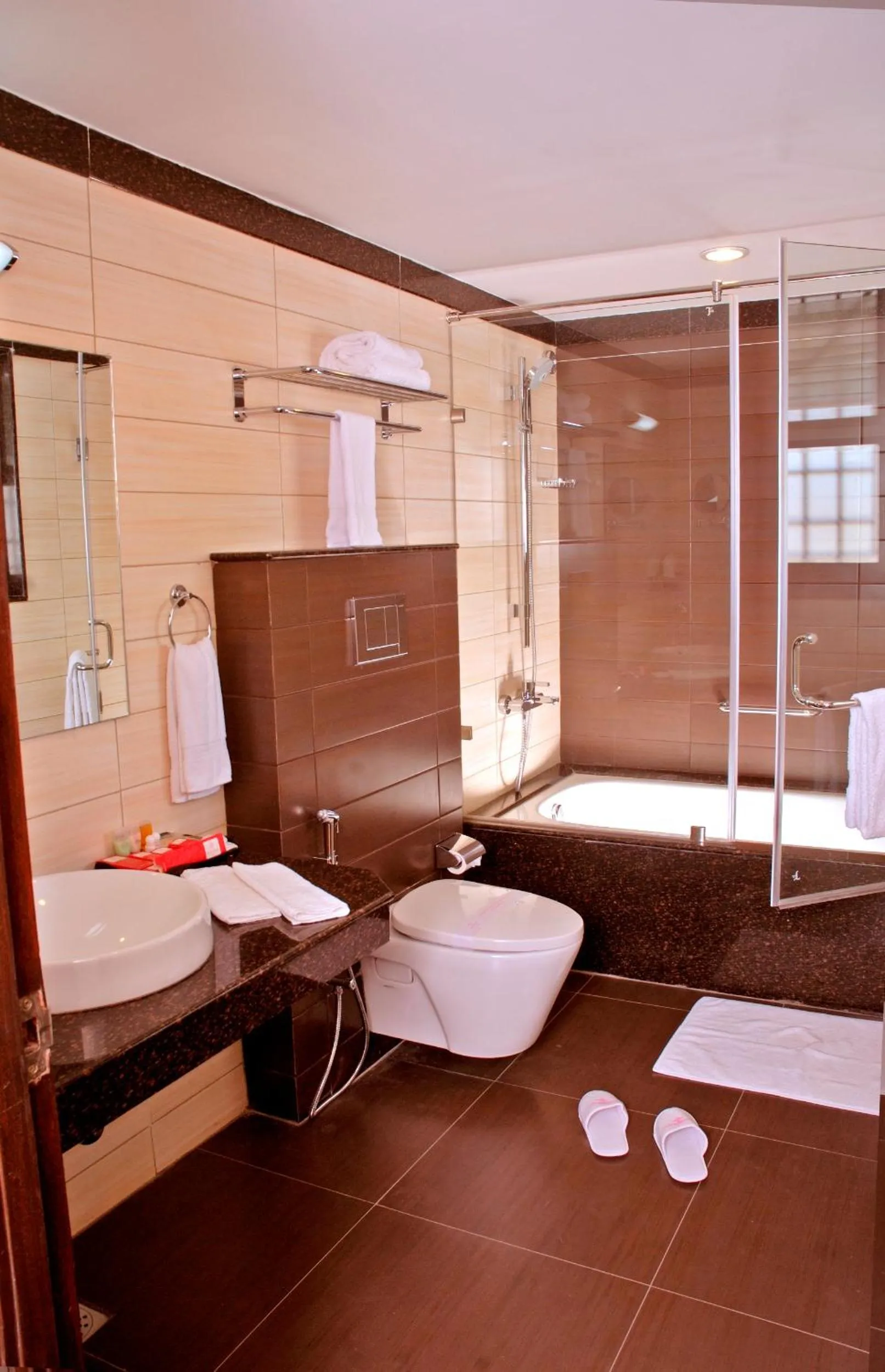 Bathroom in Arpanaa Hotel