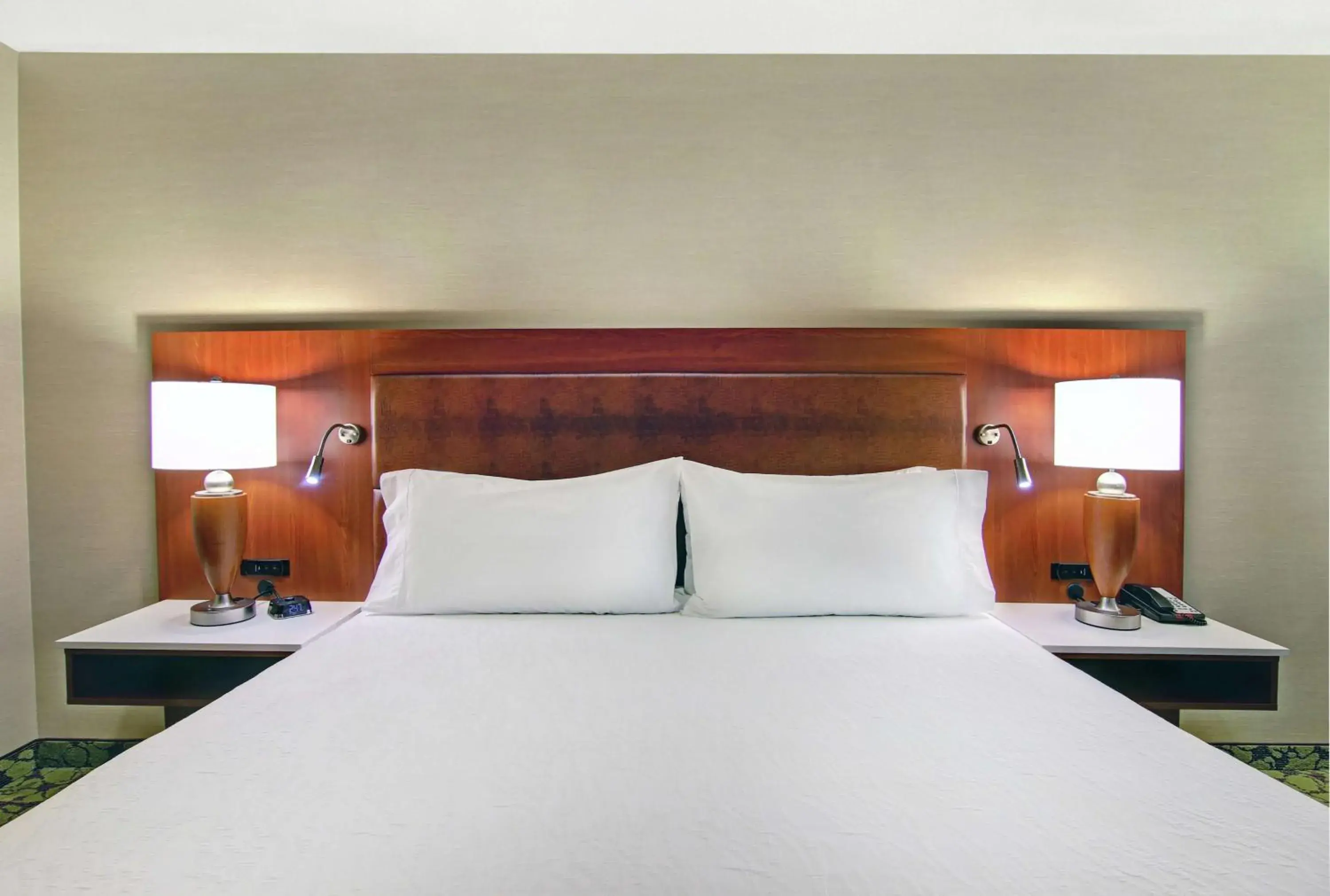 One-Bedroom King Suite in Hilton Garden Inn Toronto/Markham One-Bedroom King Suite in Hilton Garden Inn Toronto/Markham