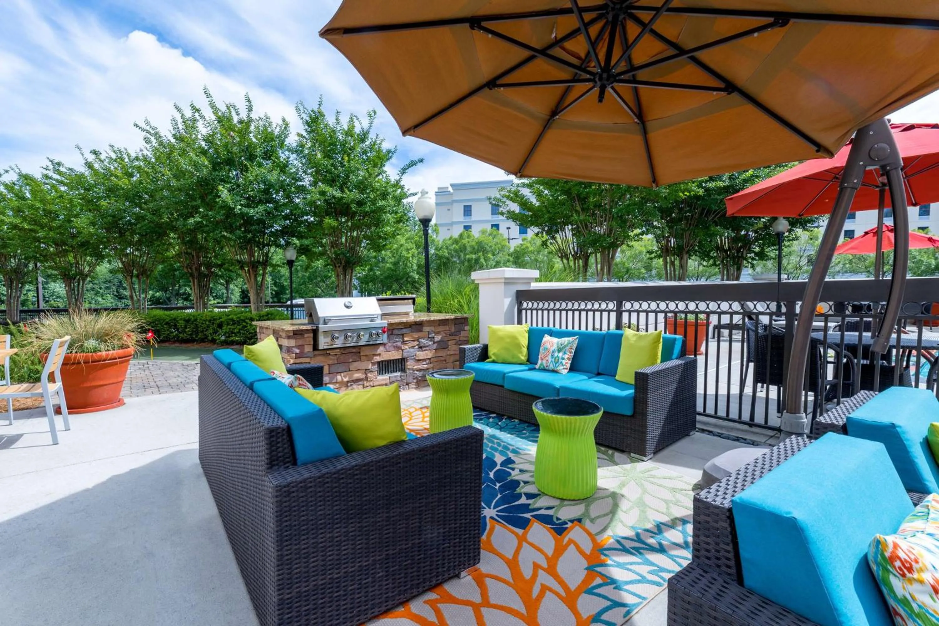 Dining area in Homewood Suites by Hilton Lawrenceville Duluth