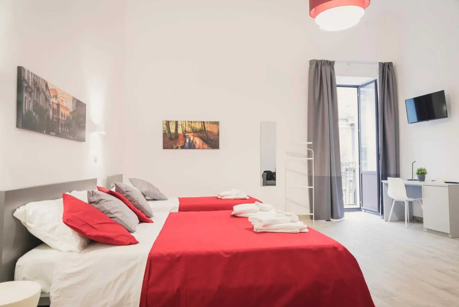 Superior Triple Room in Fladi House Catania Superior Triple Room in Fladi House Catania