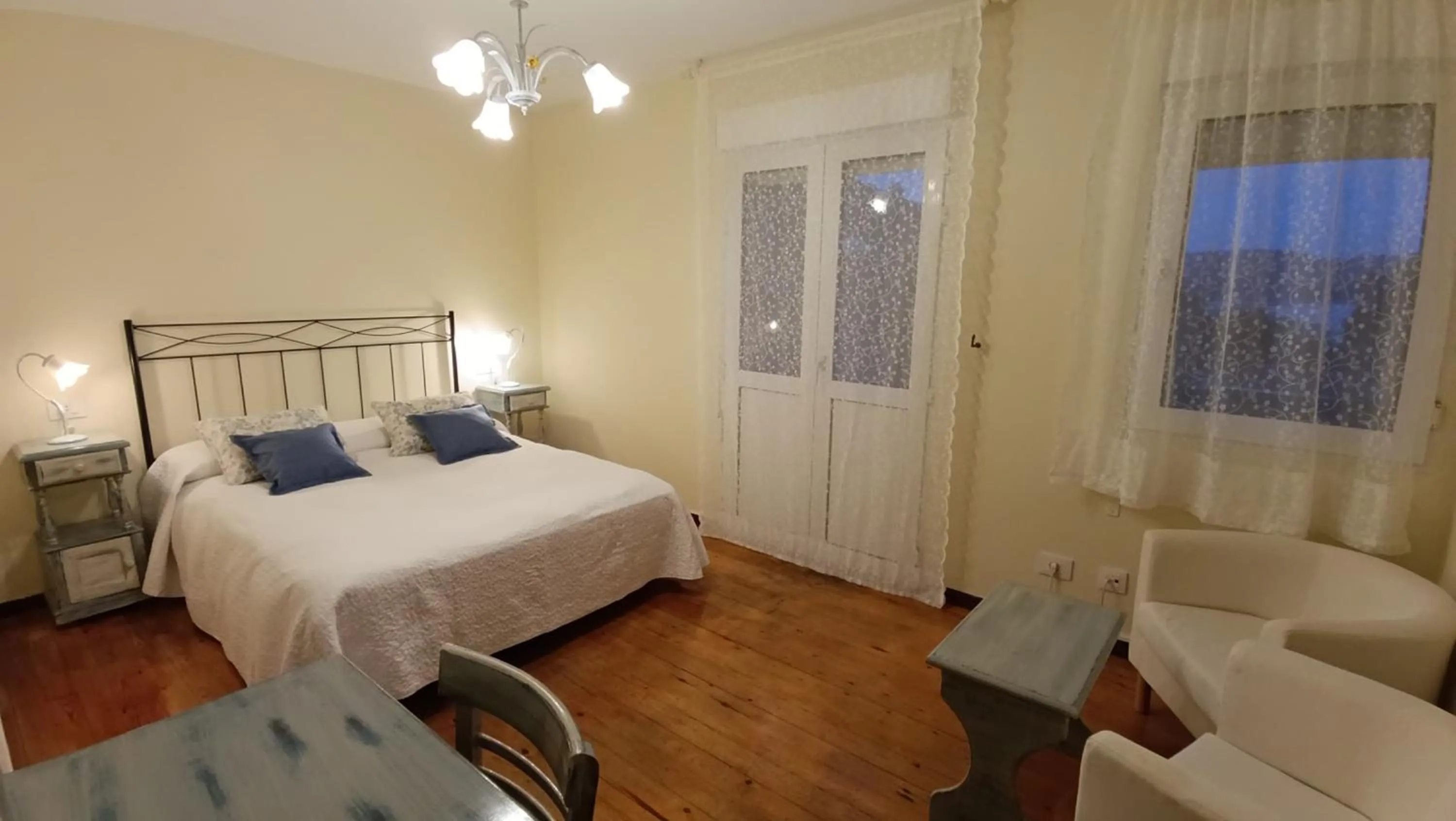 Bedroom, Bed in Hotel Rural Alavera