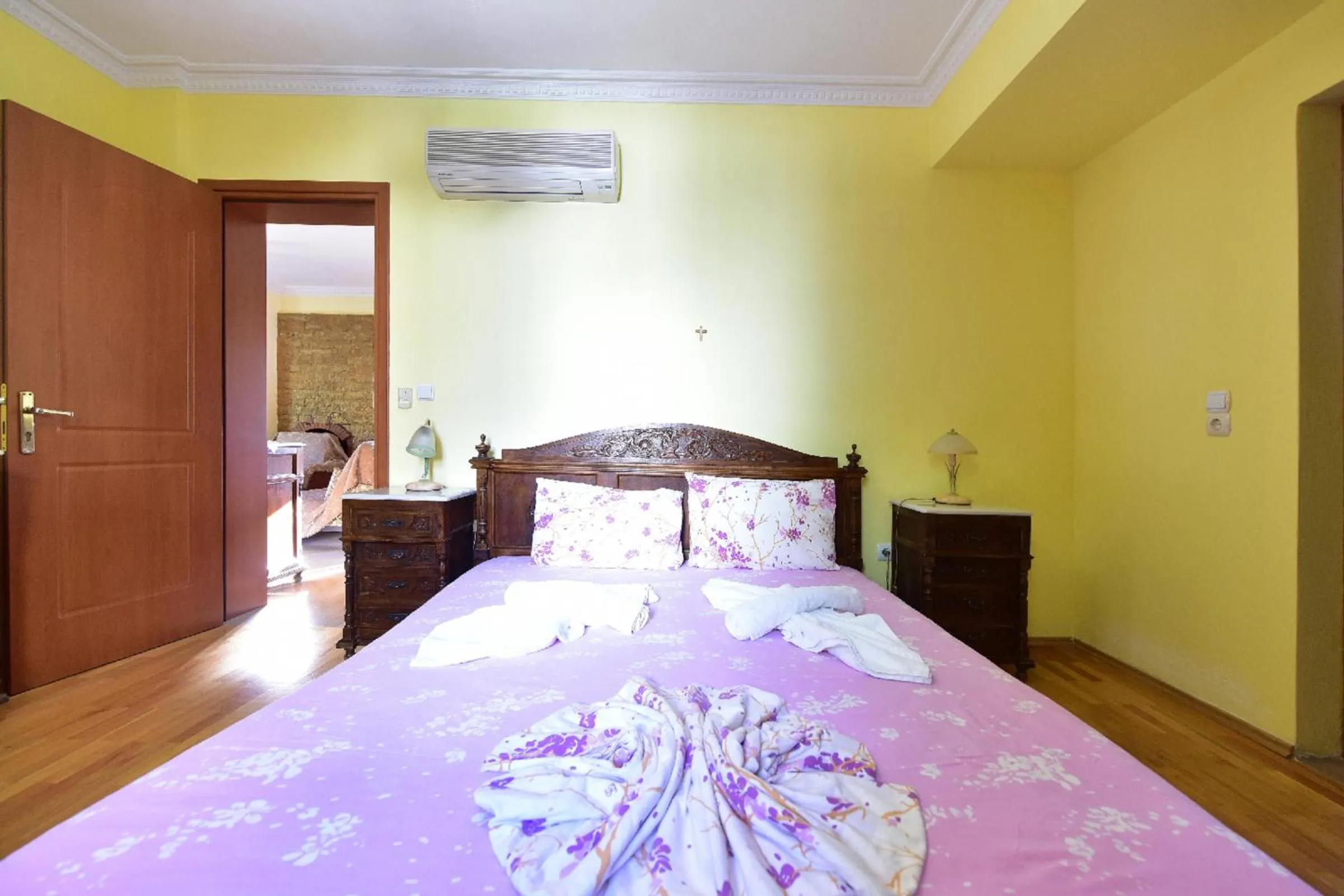 Bedroom, Bed in Limnionas Bay Village Hotel