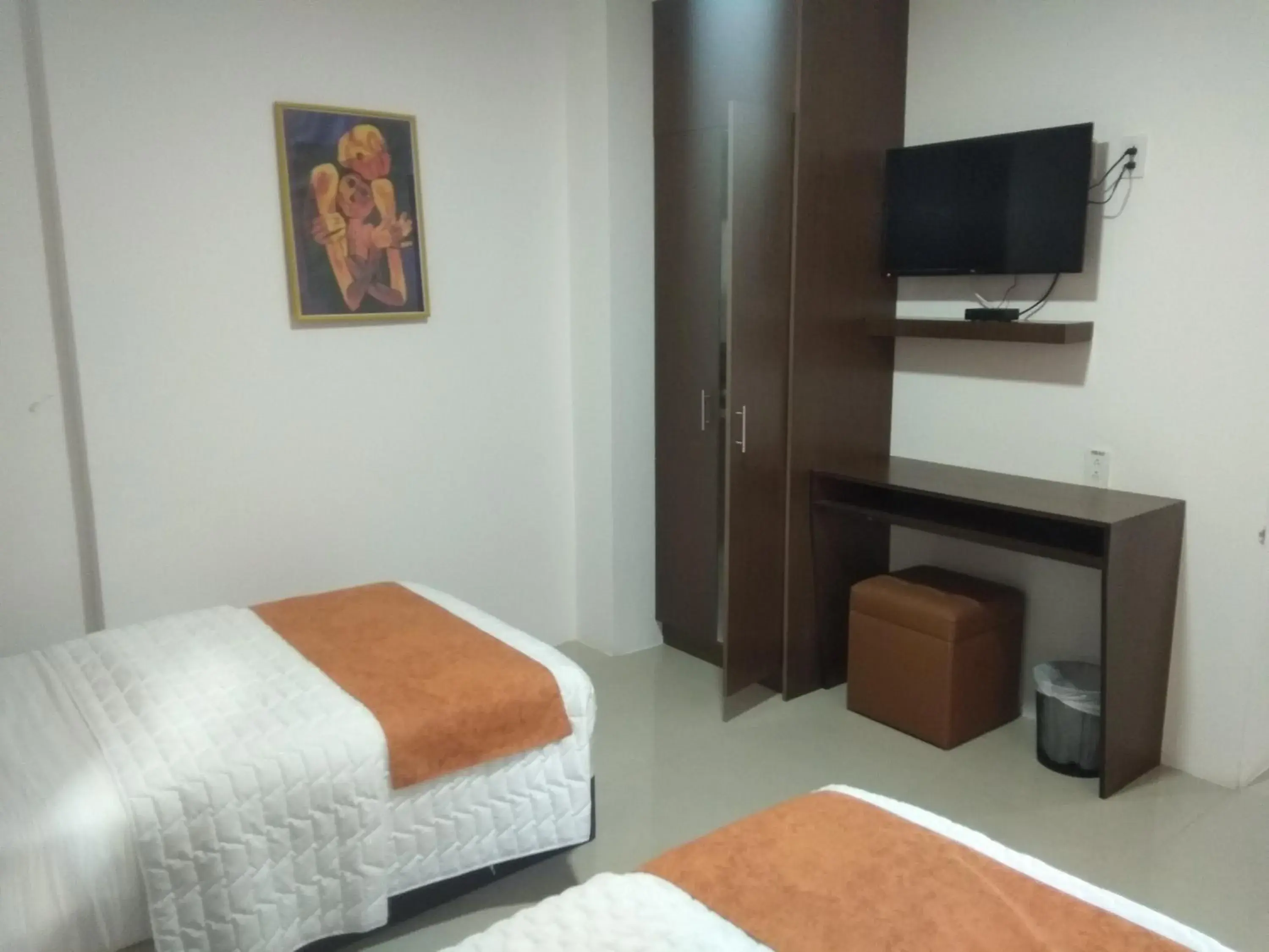 Twin Room - Disability Access in Hotel Gran Mariscal Quito Twin Room - Disability Access in Hotel Gran Mariscal Quito