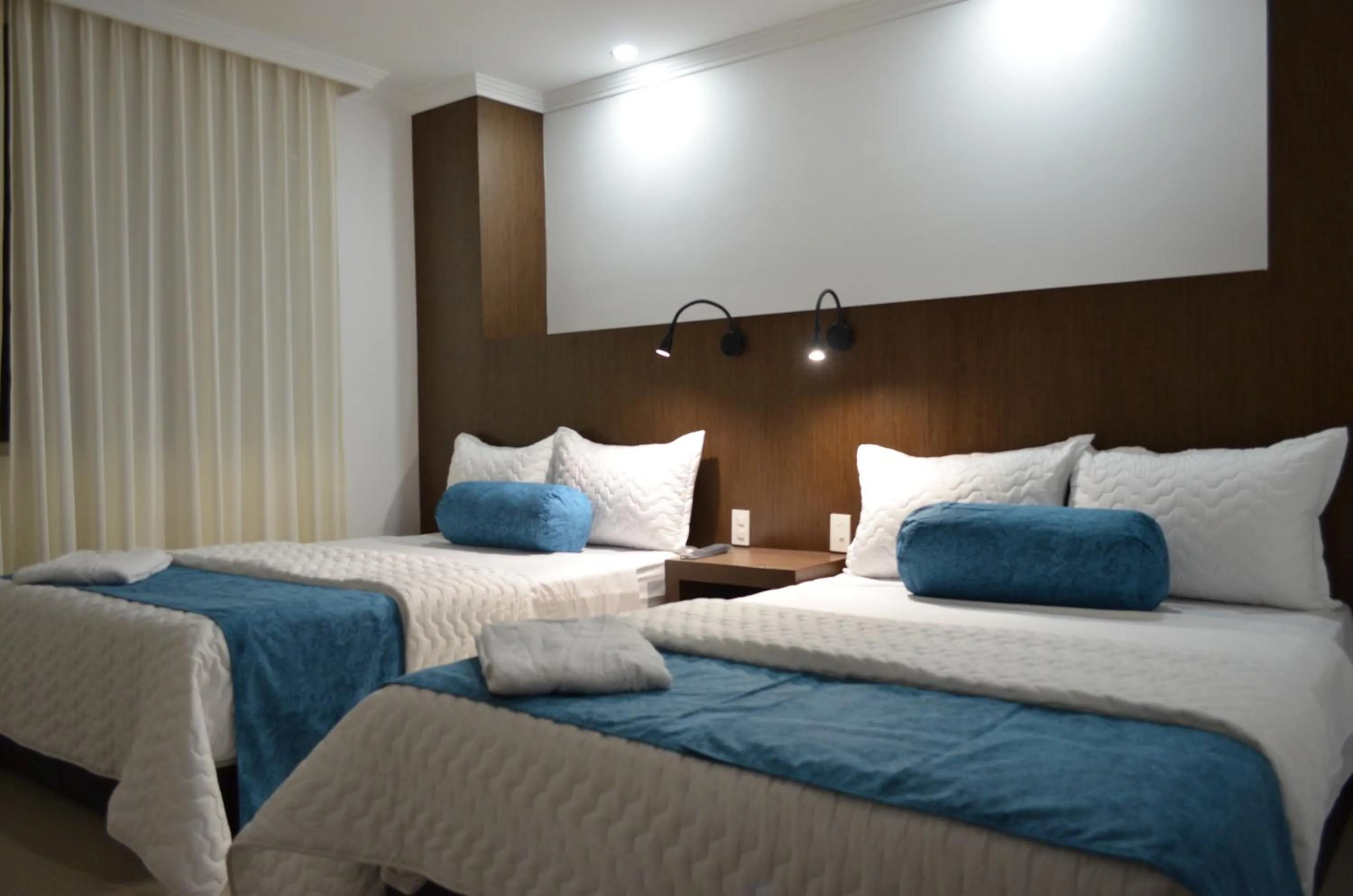 Bed in Hotel Gran Mariscal Quito