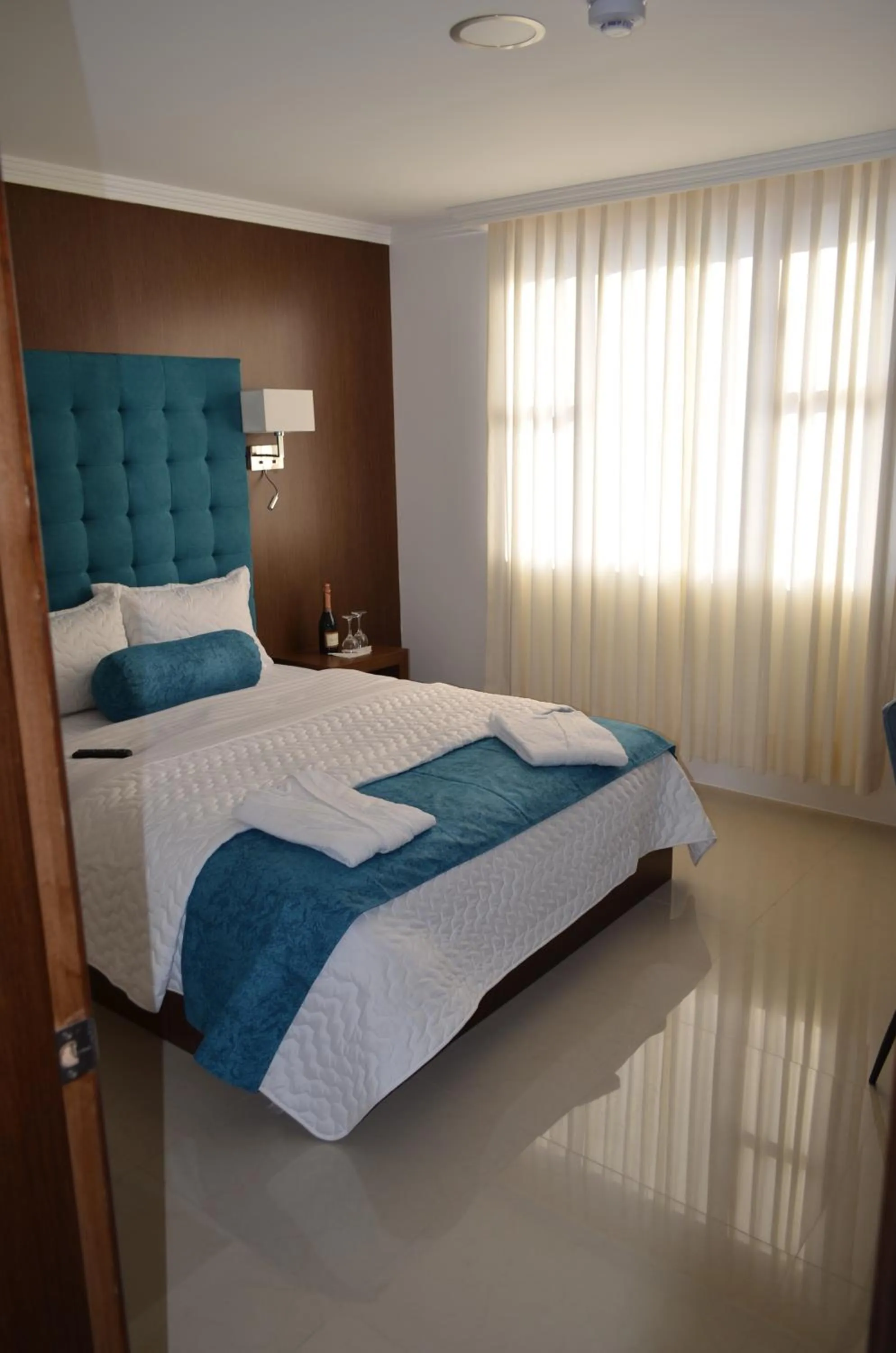 Bed in Hotel Gran Mariscal Quito