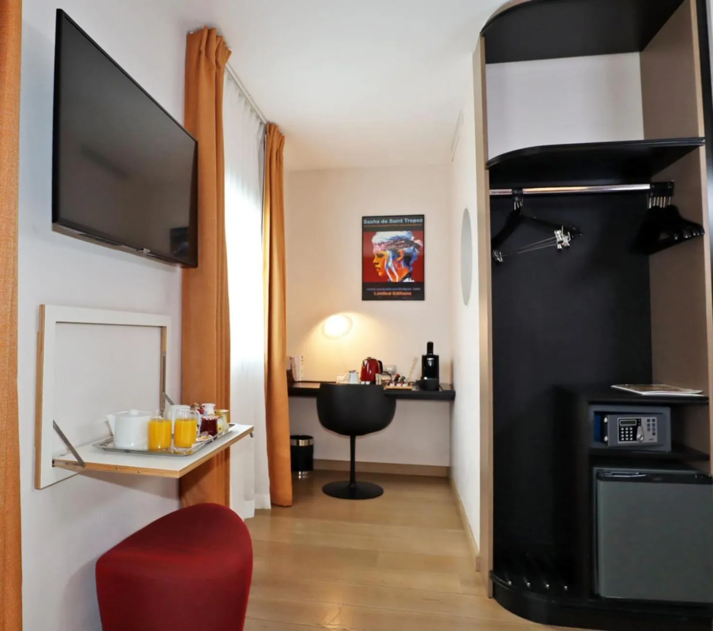 Seating area in Hôtel Hor Europe