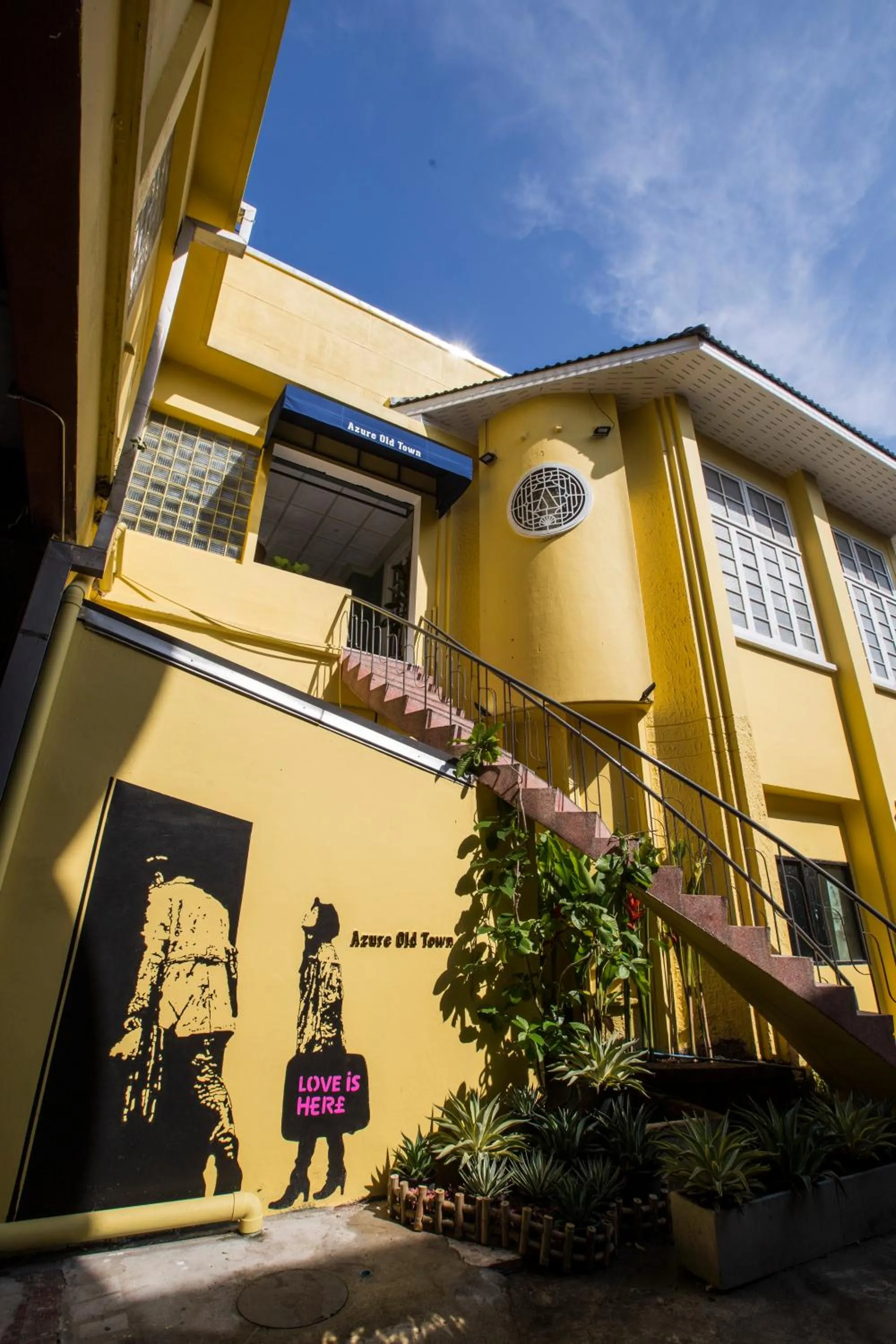 Property building in Azure Hostel Bangkok