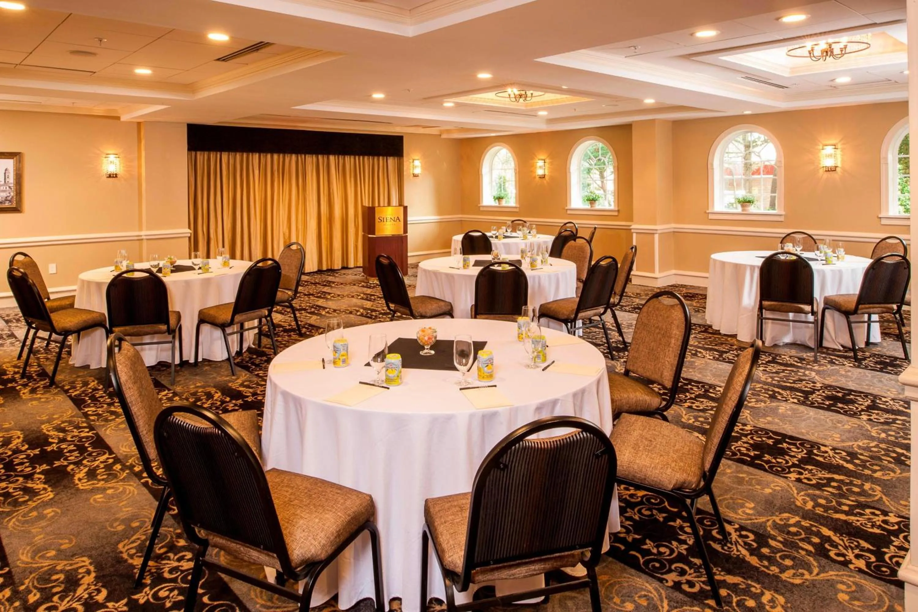 Meeting/conference room in The Siena Hotel, Autograph Collection