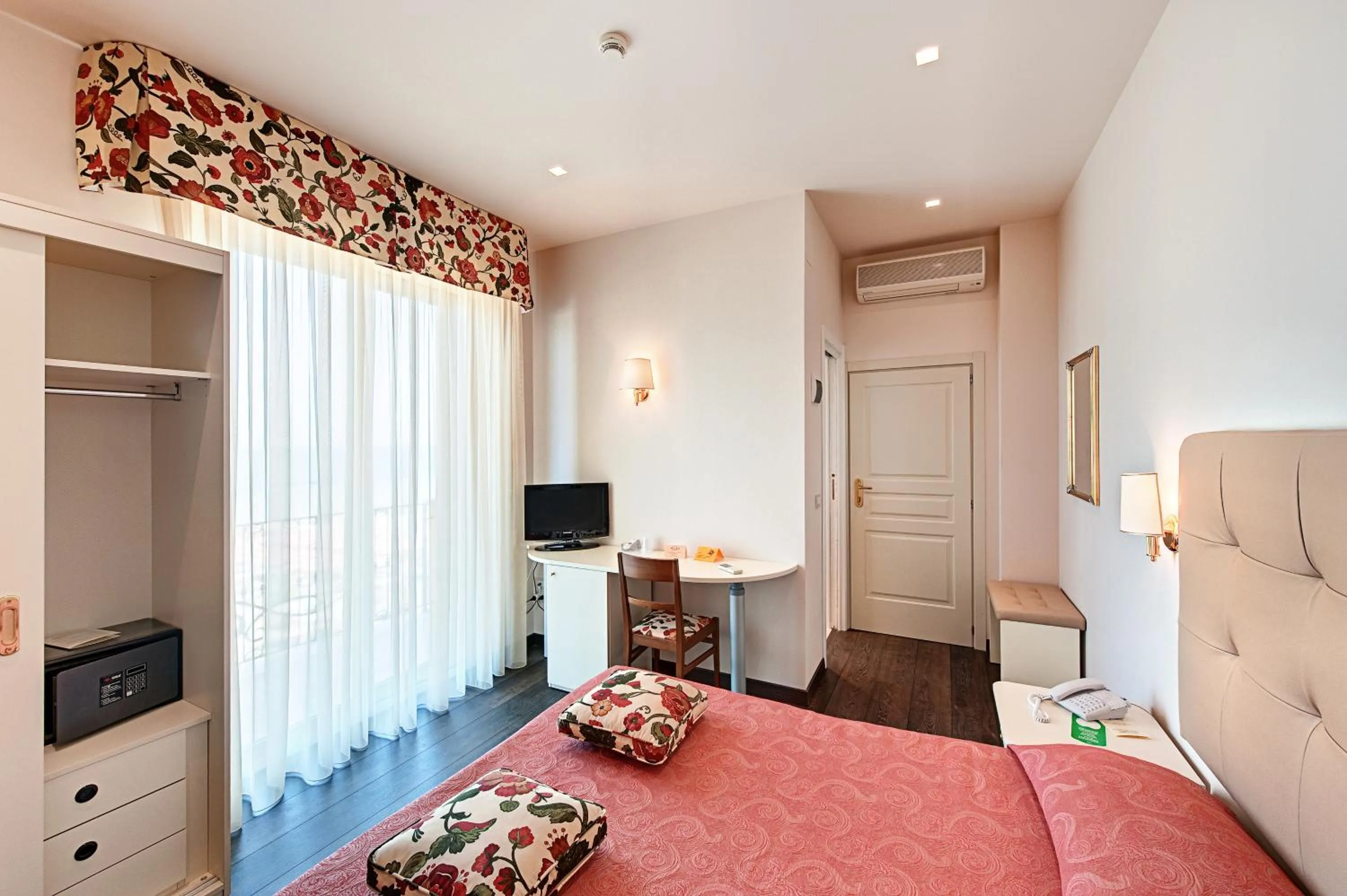 Bedroom, Bed in Hotel Bahia